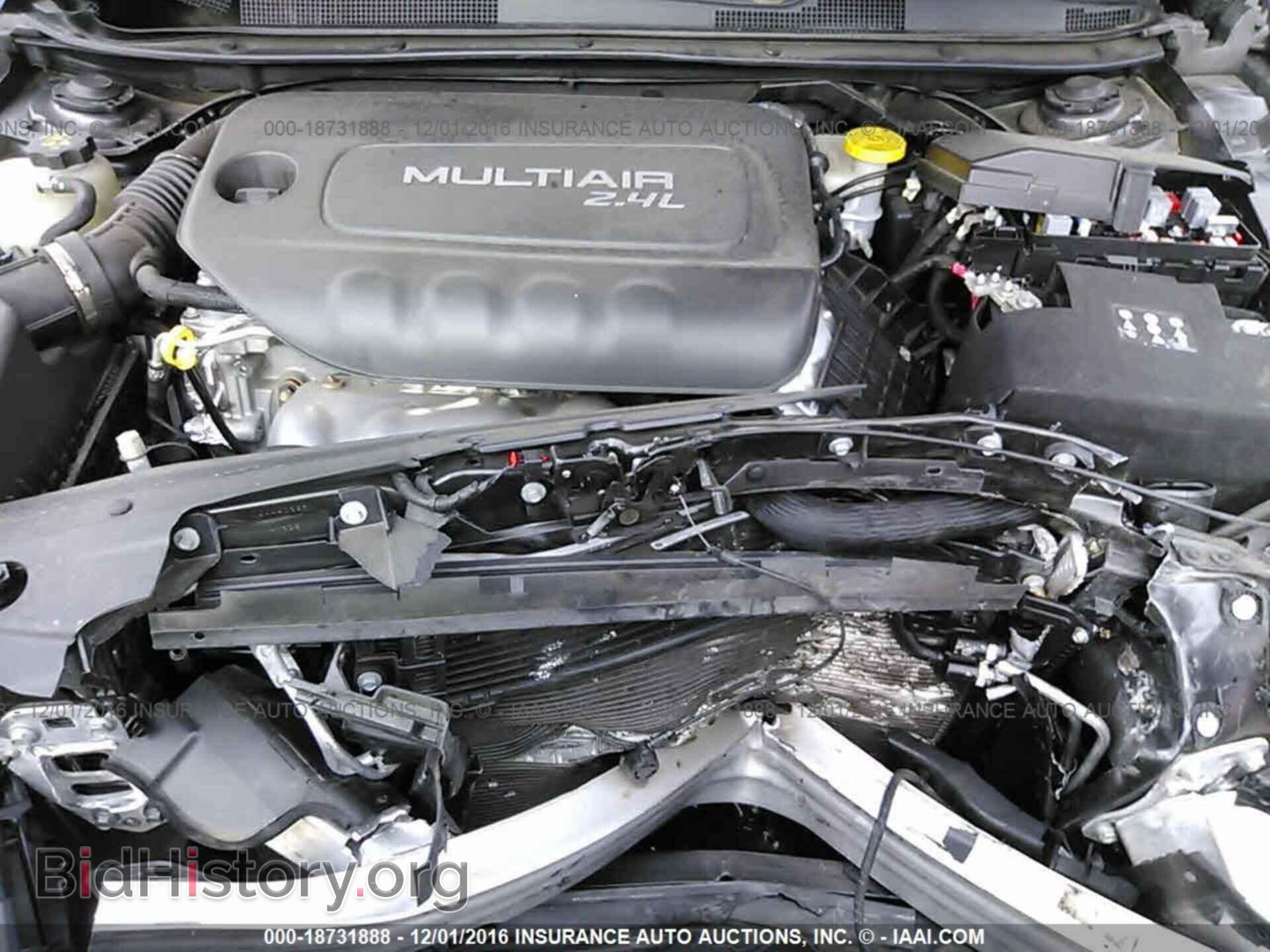 2015 Chrysler 200 - VIN: 1C3CCCAB3FN638717 - Photo 10
