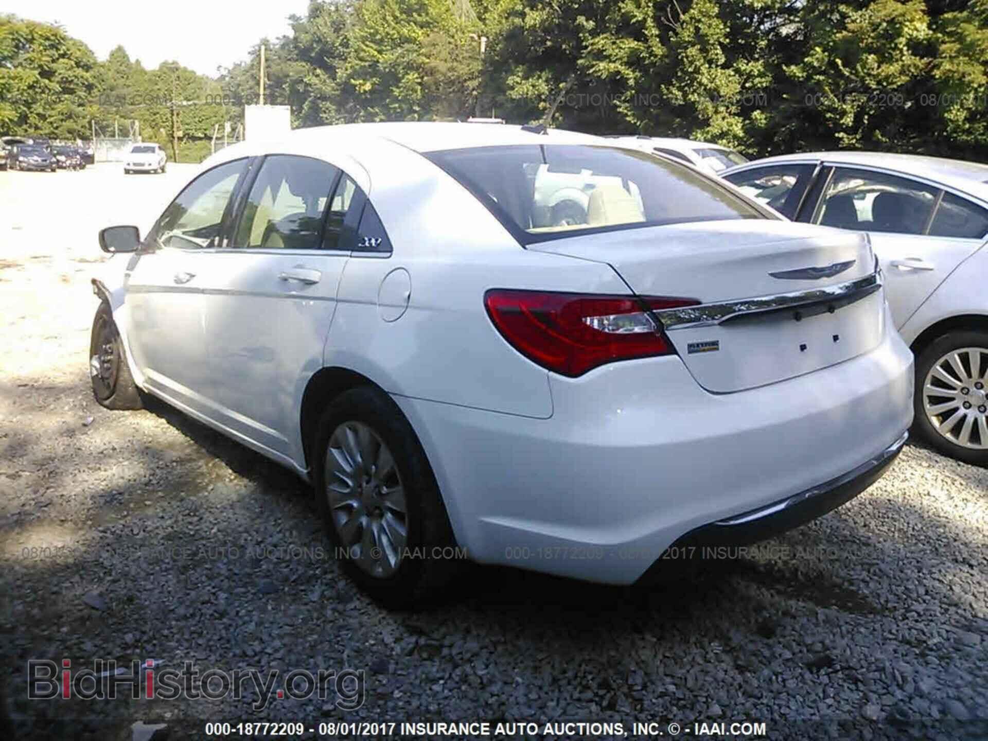 2012 Chrysler 200 - VIN: 1C3CCBAG6CN215471 - Фото 3
