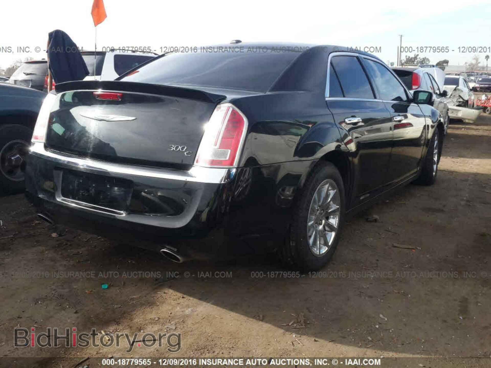 2013 Chrysler 300c - VIN: 2C3CCAEG3DH606513 - Фото 4