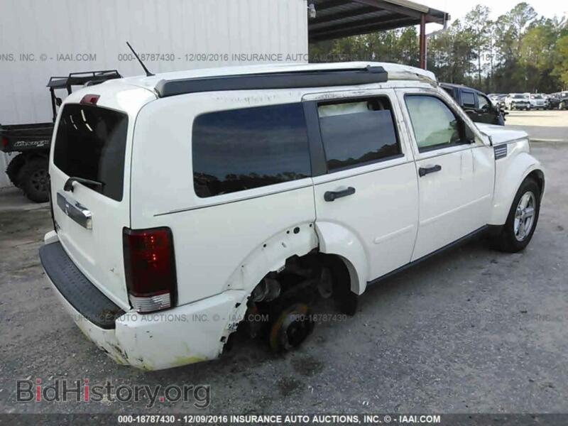 2007 Dodge NITRO (VIN 1D8GT58K87W666315) — photo 4 of 10