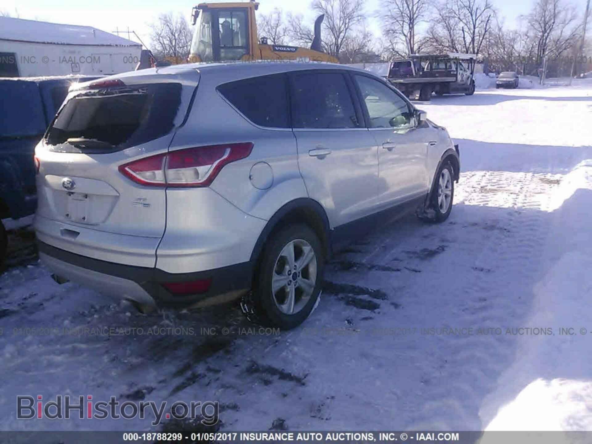 2015 Ford Escape - VIN: 1FMCU9G91FUB94397 - Photo 4