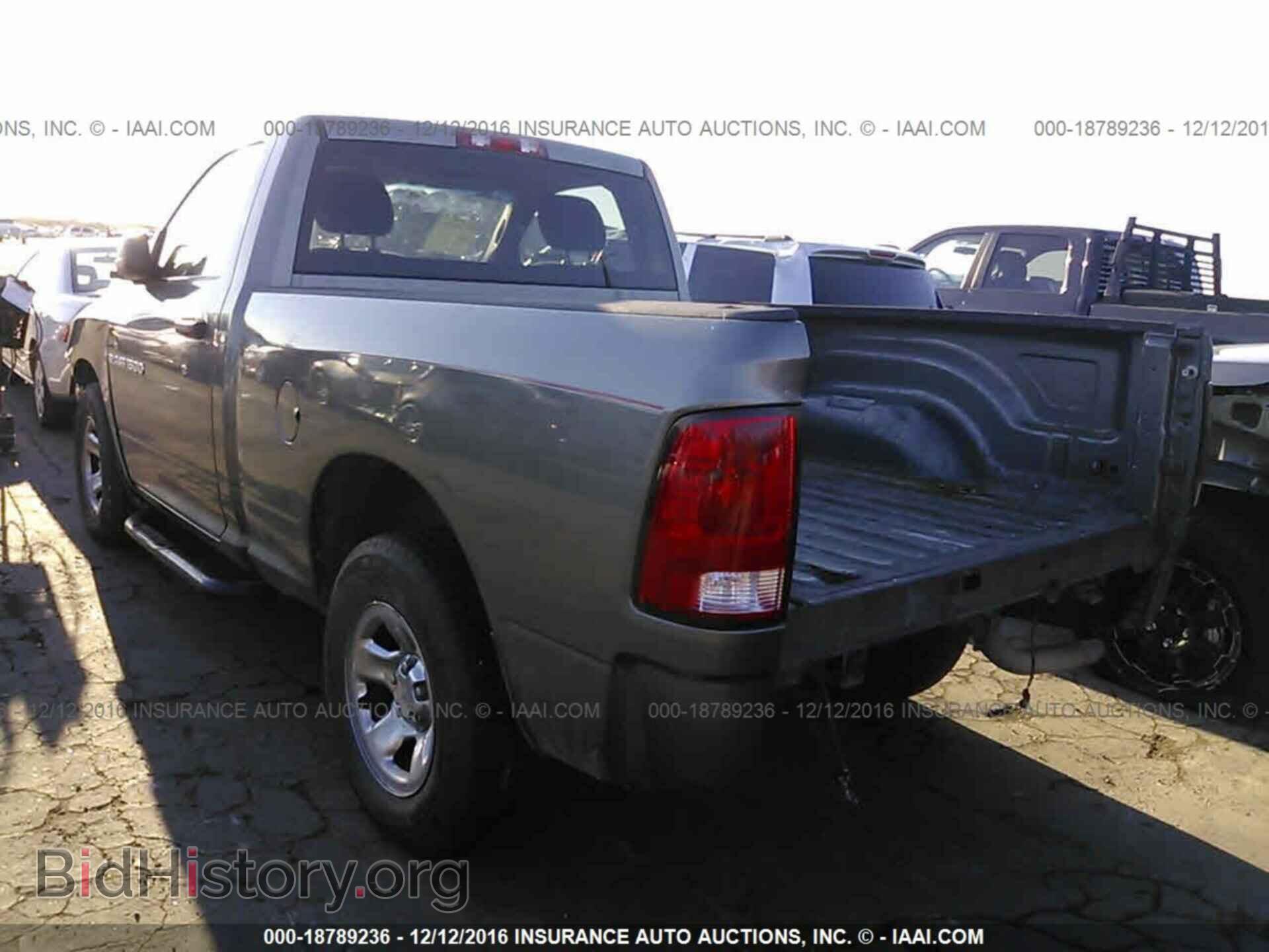 2011 Dodge Ram 1500 - VIN: 3D7JB1EK2BG602658 - Фото 3