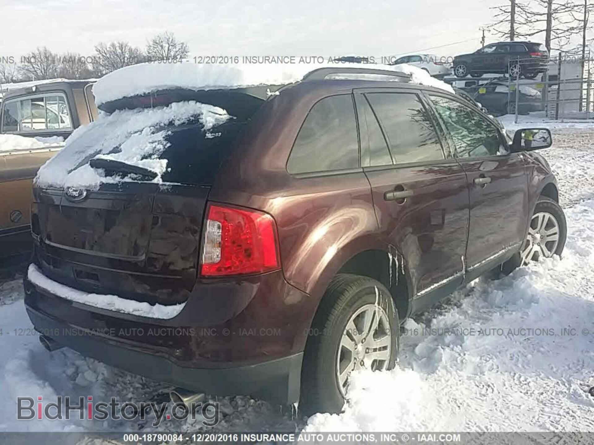 2011 Ford Edge - VIN: 2FMDK3GC4BBA49633 - Photo 4