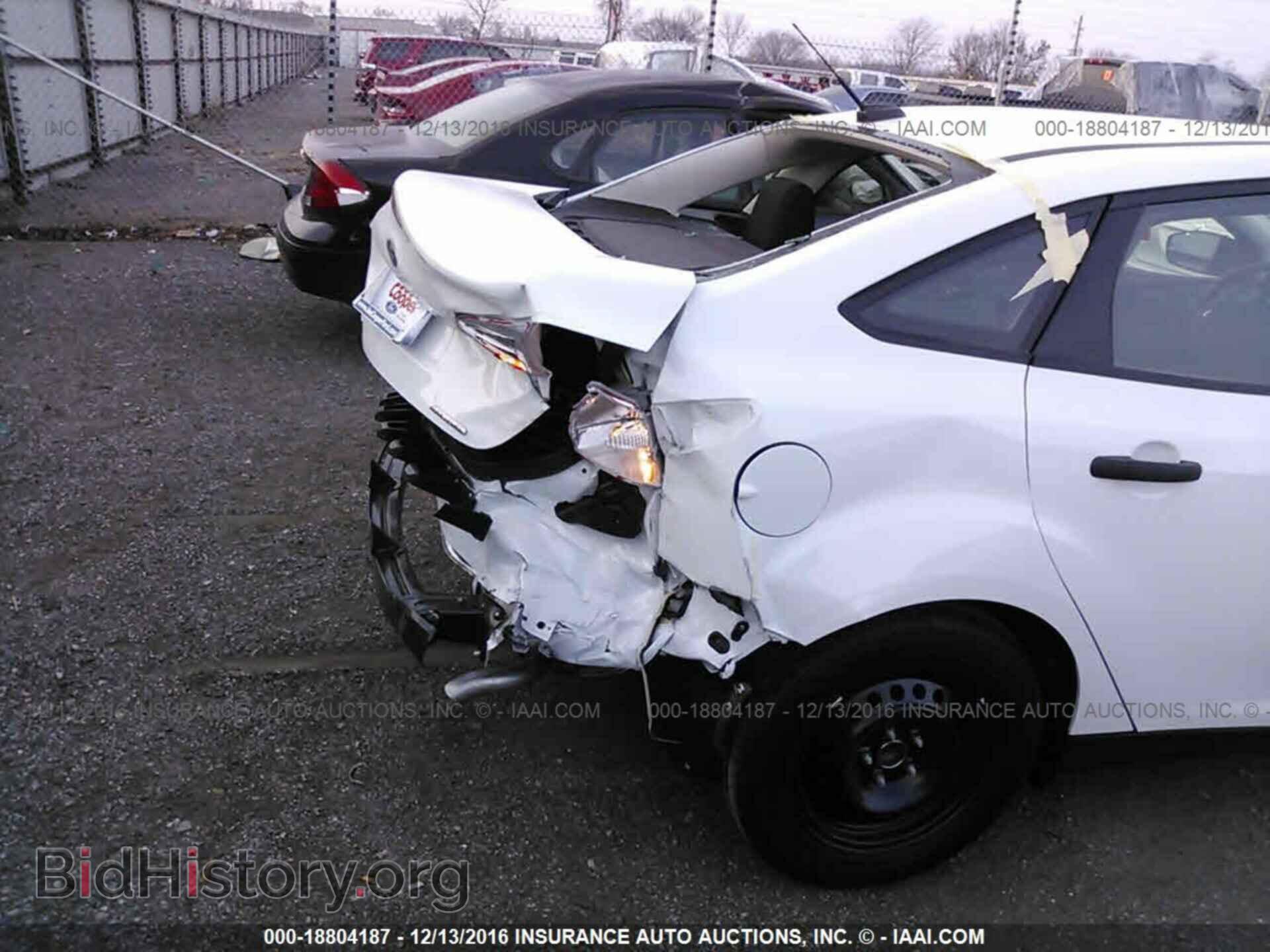 2016 Ford Focus - VIN: 1FADP3E2XGL395120 - Photo 6