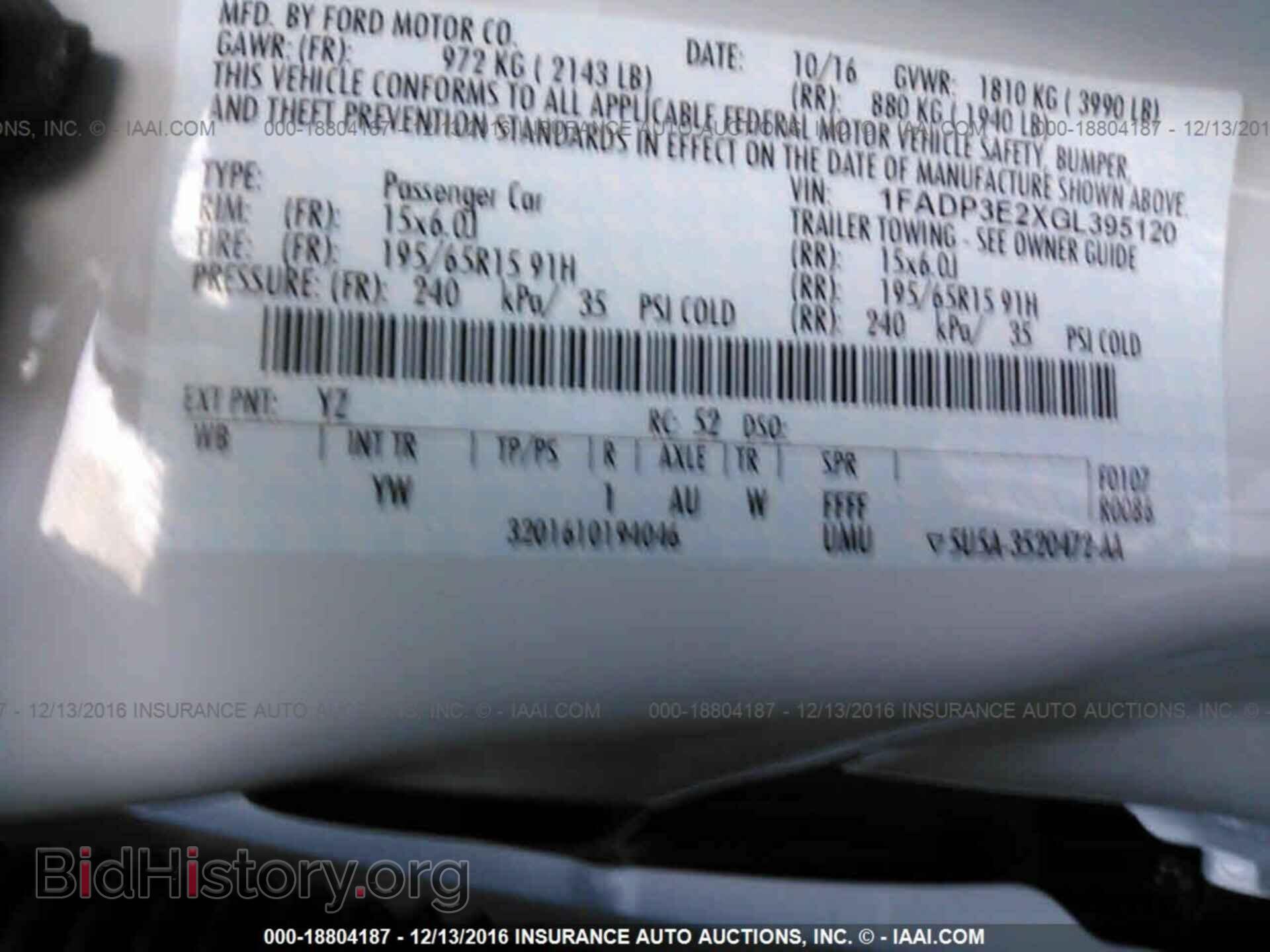 2016 Ford Focus - VIN: 1FADP3E2XGL395120 - Photo 9