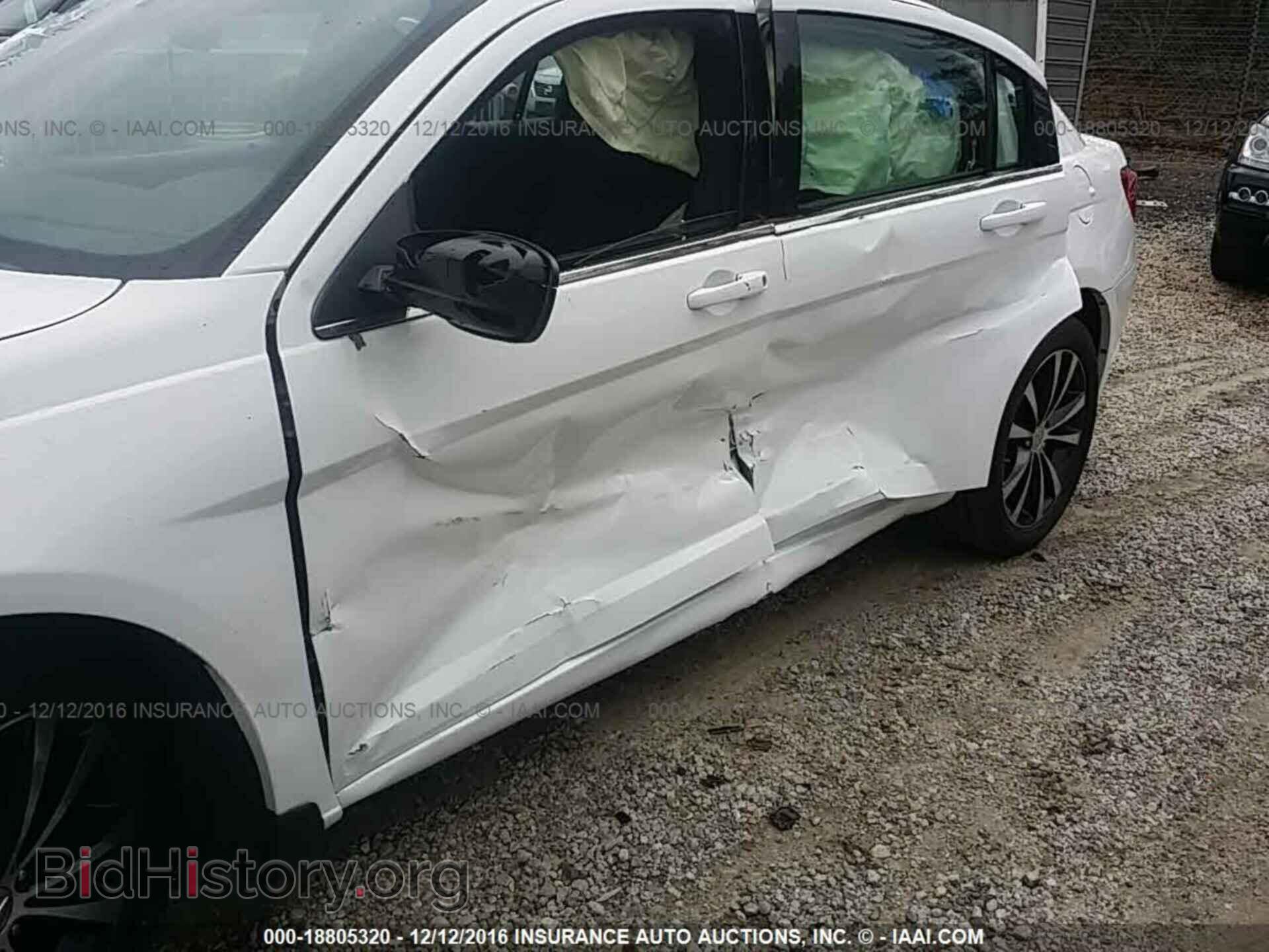 2014 Chrysler 200 - VIN: 1C3CCBBB9EN111983 - Photo 6