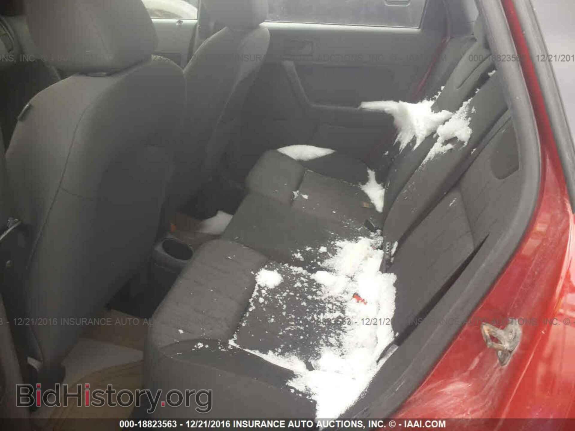2009 FORD FOCUS - VIN: 1FAHP35N59W204460 - Фото 8
