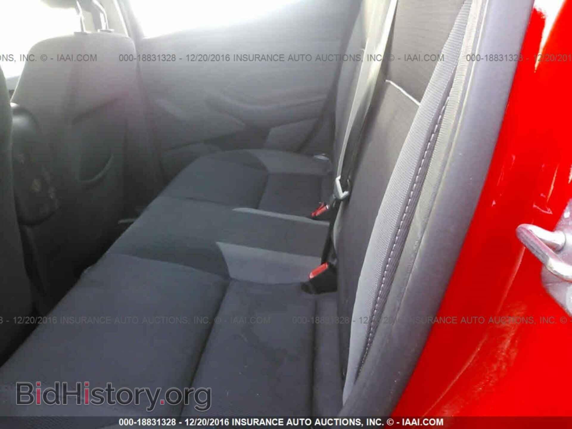 2012 Ford Focus - VIN: 1FAHP3F22CL367631 - Фото 8