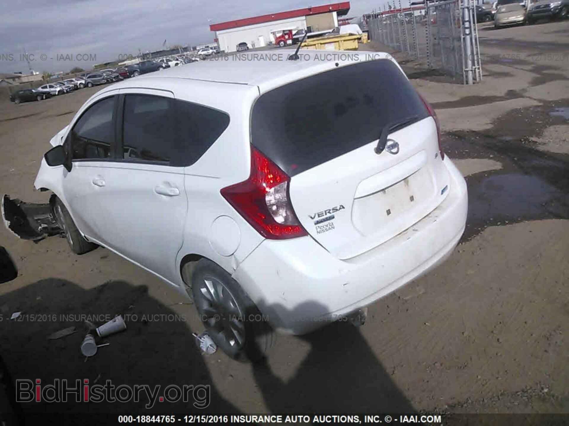 2015 Nissan Versa note - VIN: 3N1CE2CP7FL416645 - Photo 3