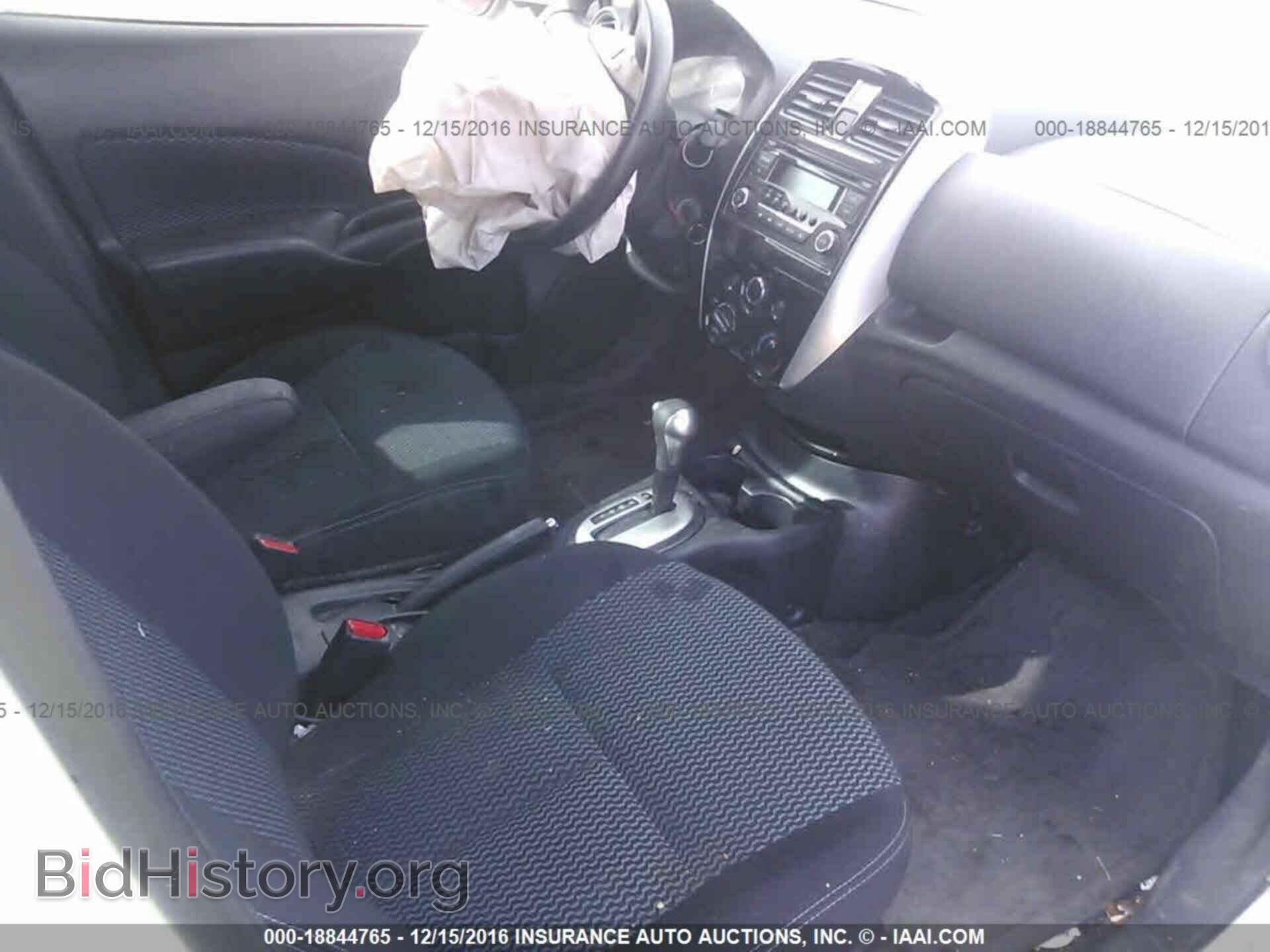 2015 Nissan Versa note - VIN: 3N1CE2CP7FL416645 - Photo 5