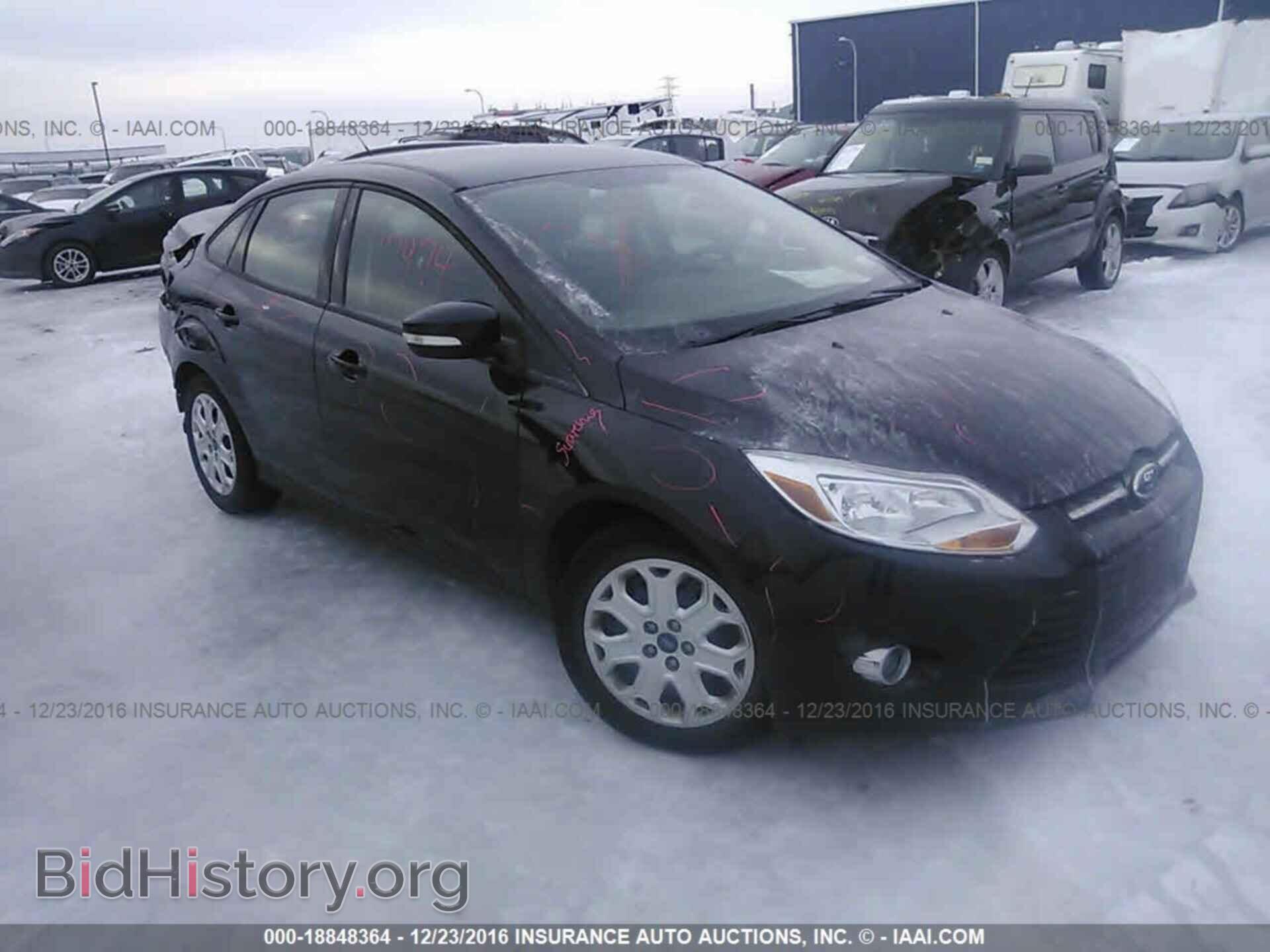 Photo 1FAHP3F27CL299407 - Ford Focus 2012