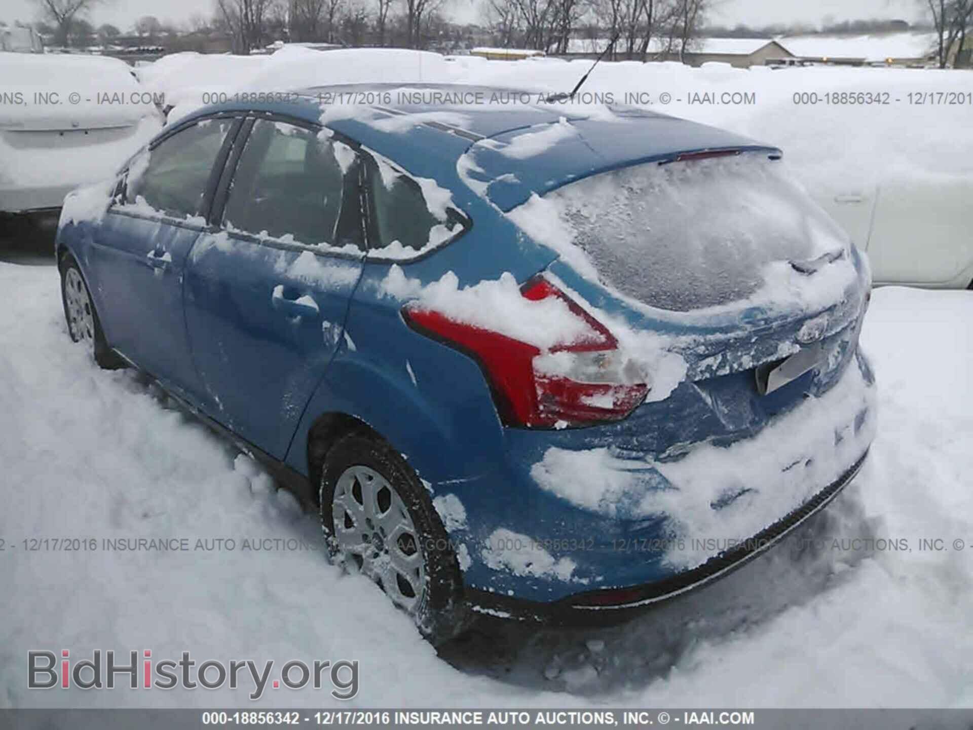 2012 Ford Focus - VIN: 1FAHP3K22CL141126 - Photo 3