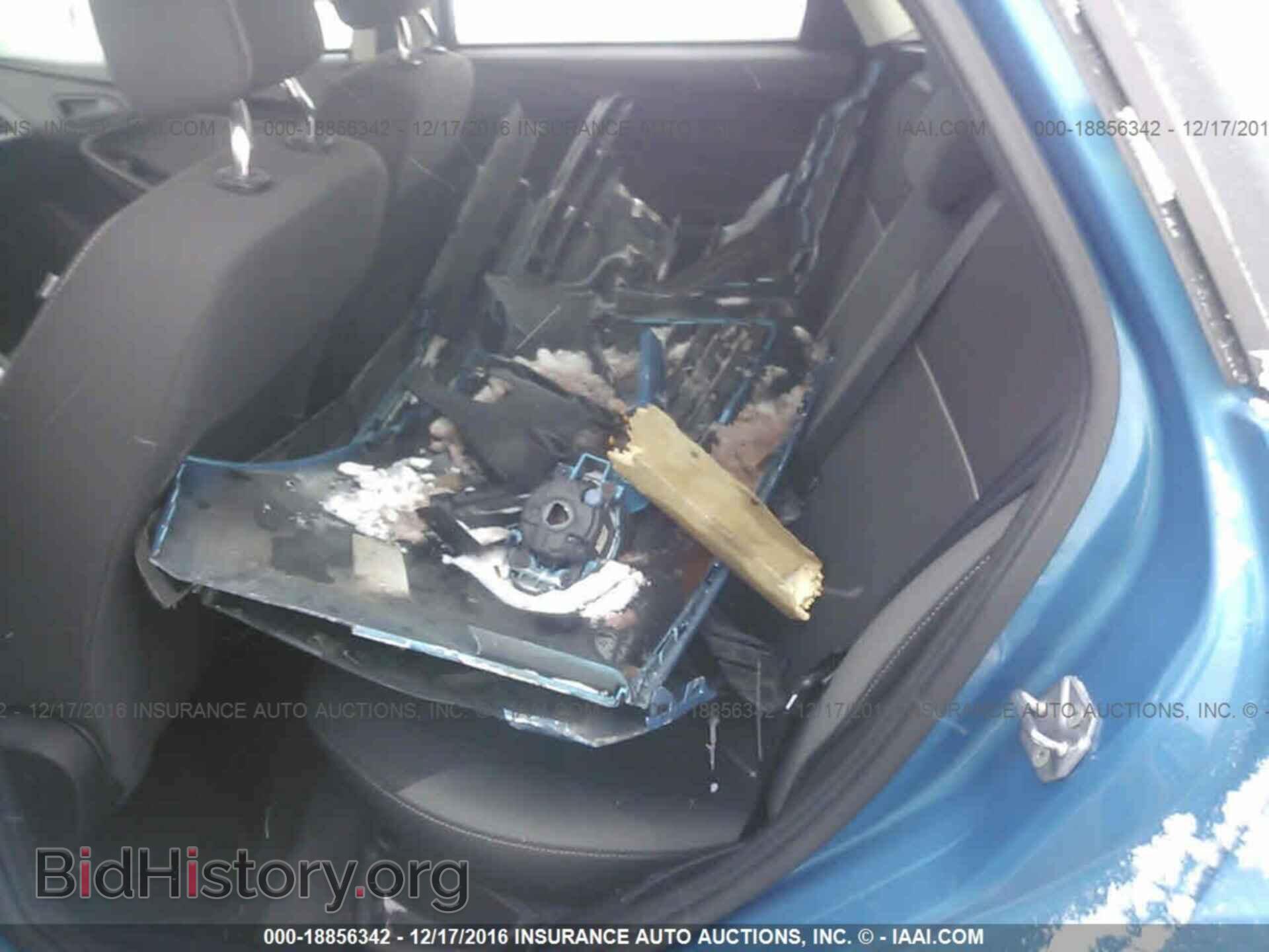 2012 Ford Focus - VIN: 1FAHP3K22CL141126 - Photo 8