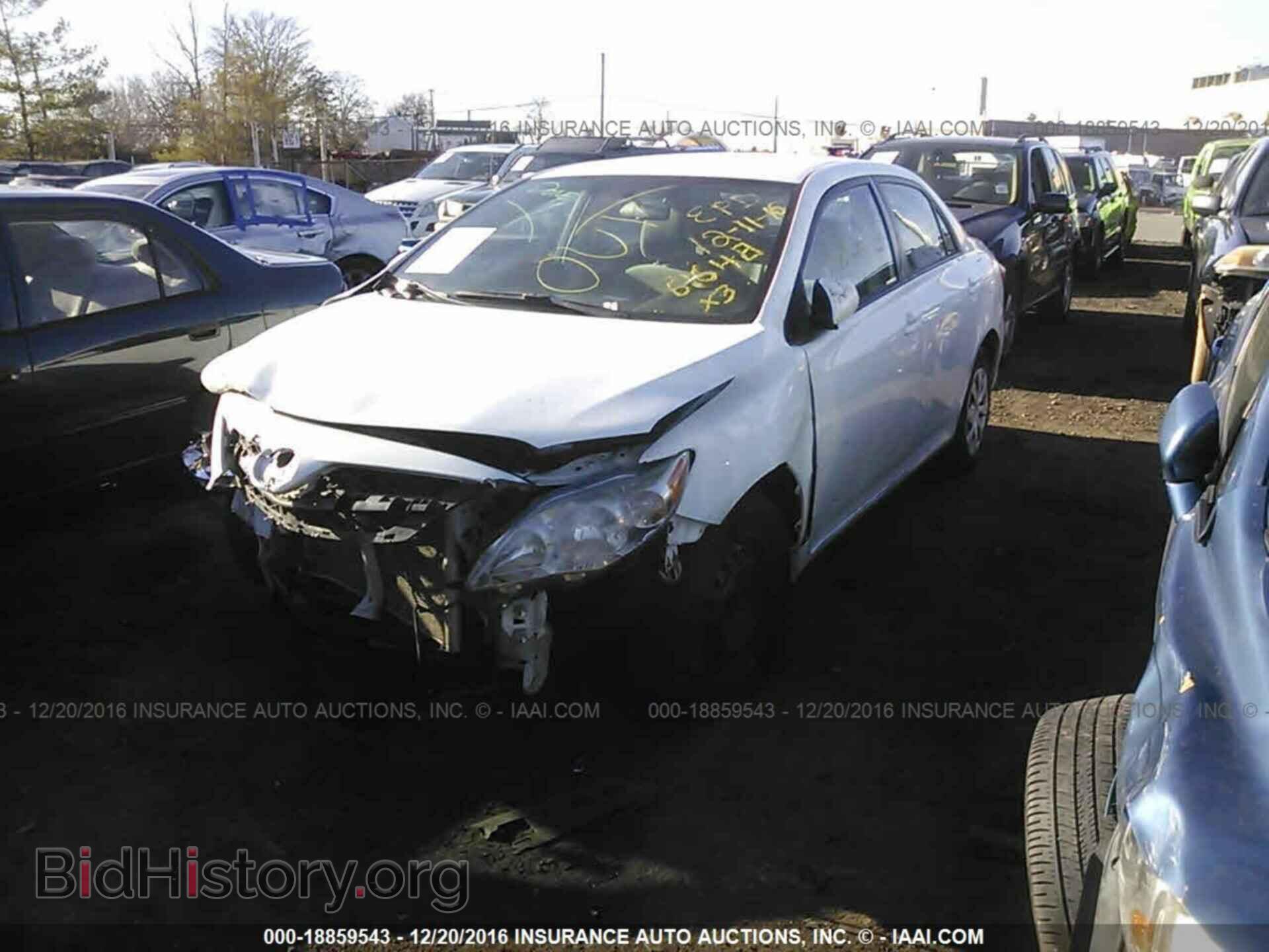 2011 Toyota Corolla - VIN: 2T1BU4EEXBC661648 - Фото 2