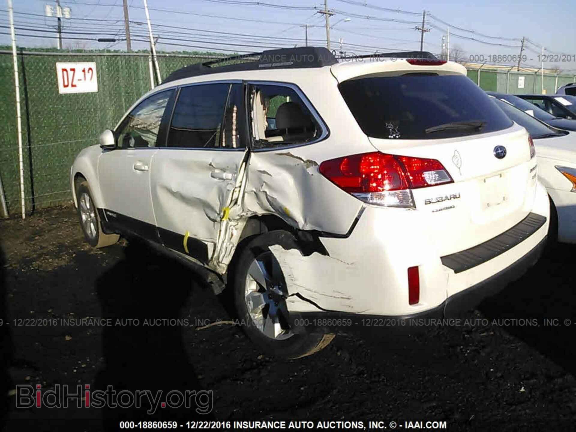 2012 Subaru Outback - VIN: 4S4BRBCC9C3247712 - Photo 3