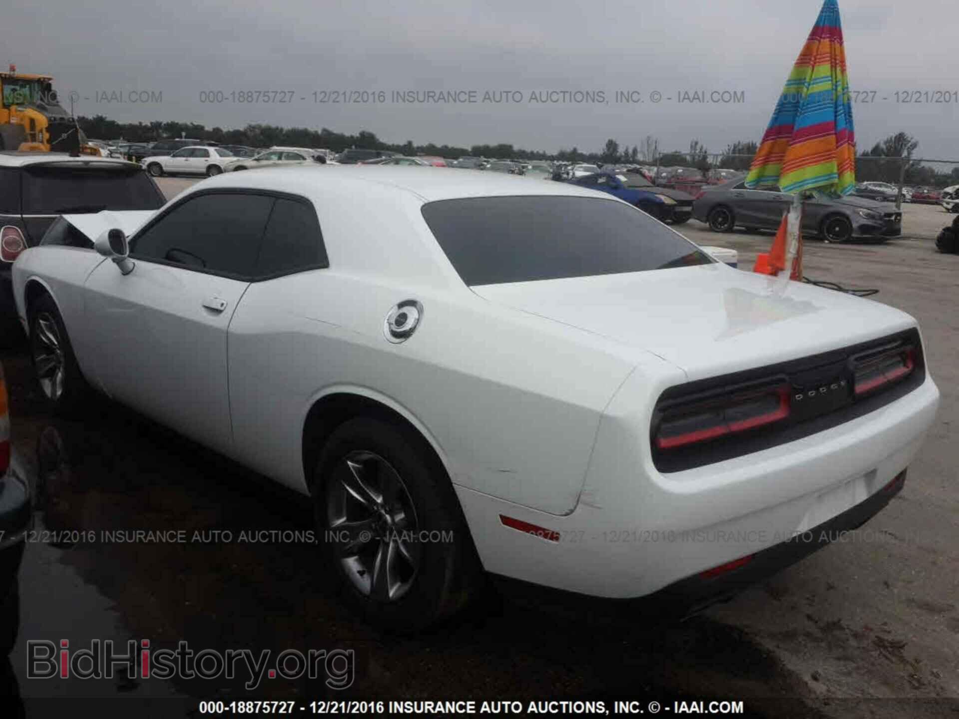 2016 Dodge Challenger - VIN: 2C3CDZAG1GH177569 - Photo 3