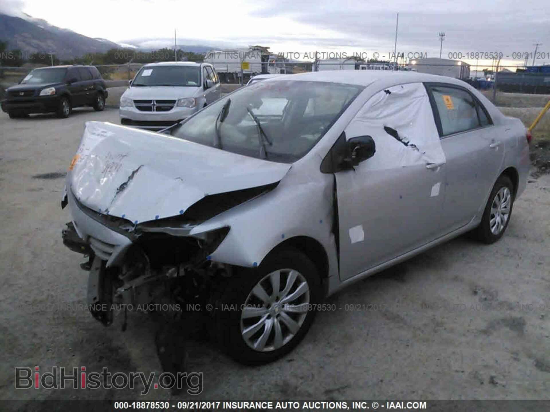 2013 Toyota Corolla - VIN: 5YFBU4EE7DP165872 - Photo 2