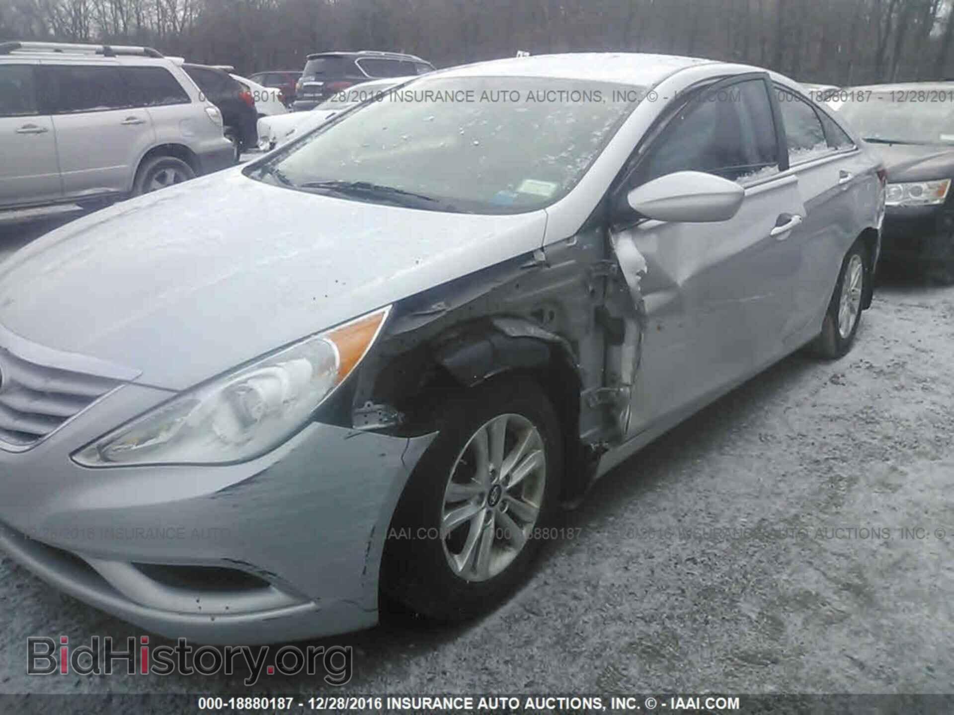 2012 Hyundai Sonata - VIN: 5NPEB4AC2CH494675 - Фото 6
