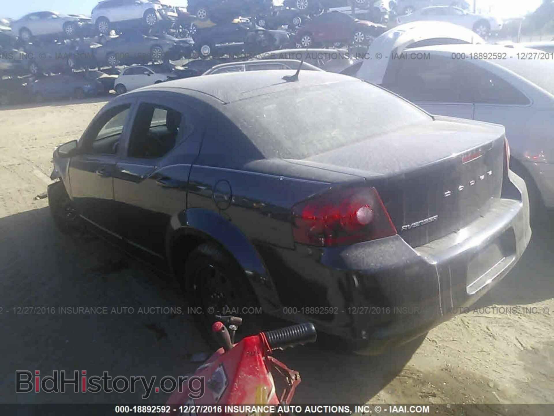 2011 Dodge Avenger - VIN: 1B3BD4FB7BN551658 - Photo 3