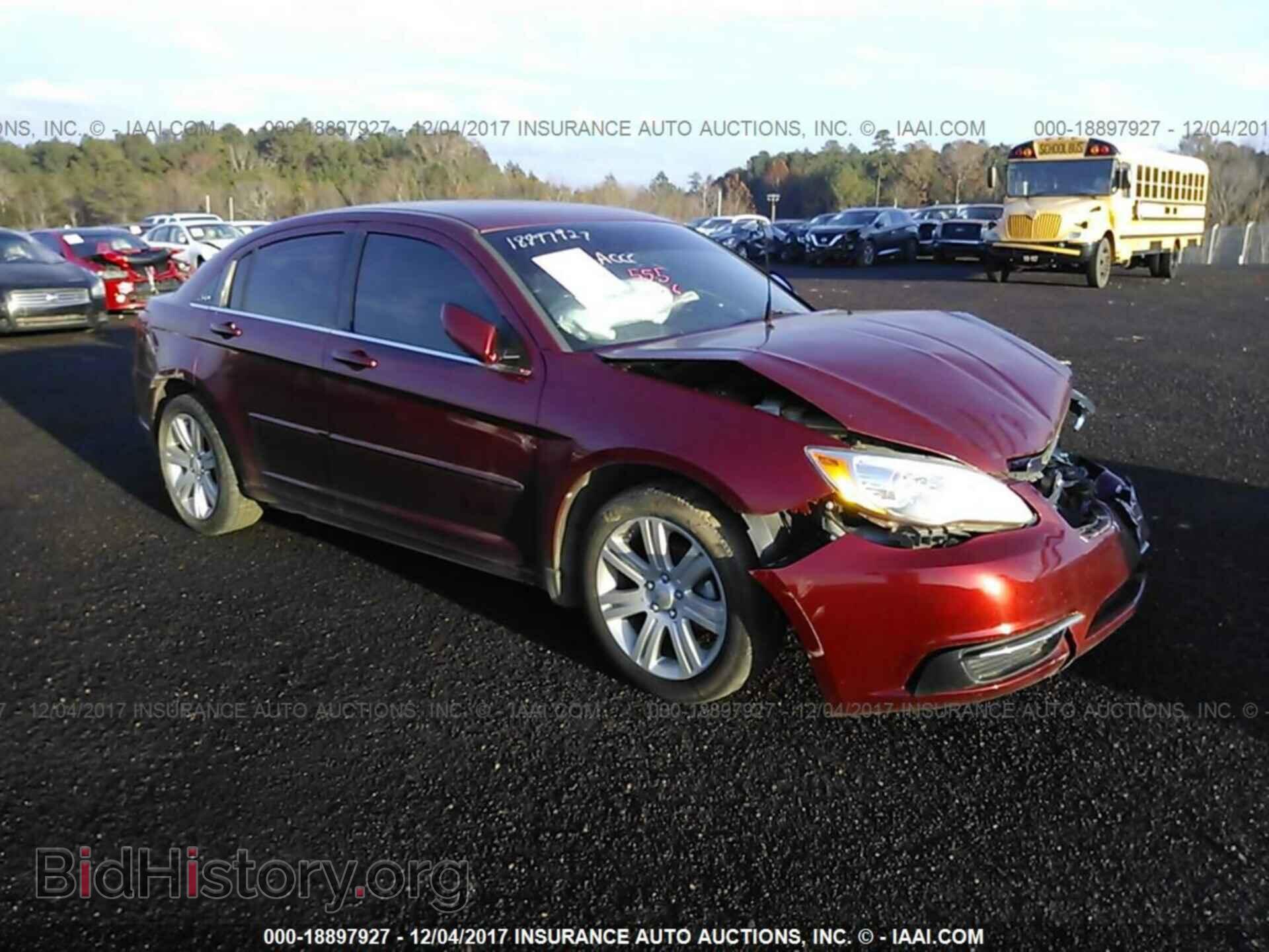 Photo 1C3CCBBB2DN639511 - Chrysler 200 2013
