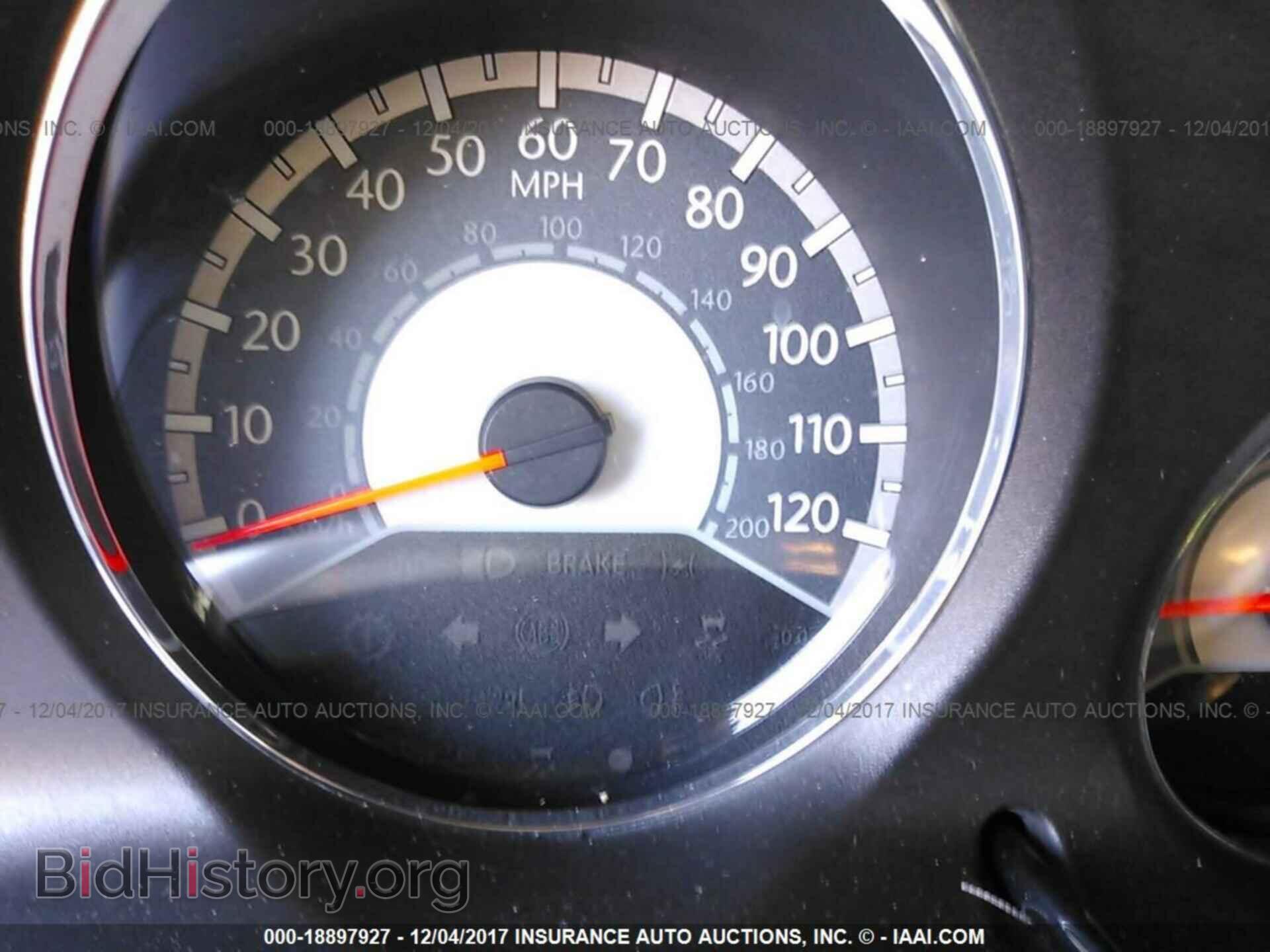 2013 Chrysler 200 - VIN: 1C3CCBBB2DN639511 - Photo 7