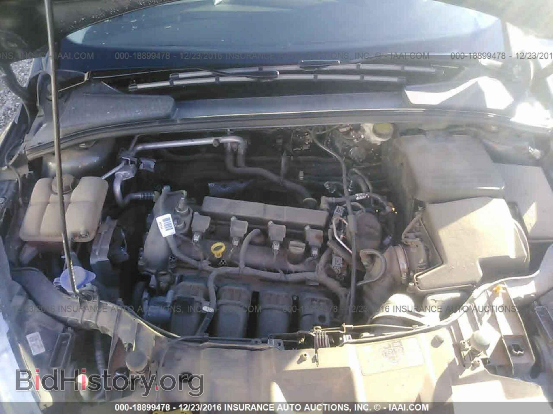 2016 Ford Focus - VIN: 1FADP3E23GL281573 - Photo 10