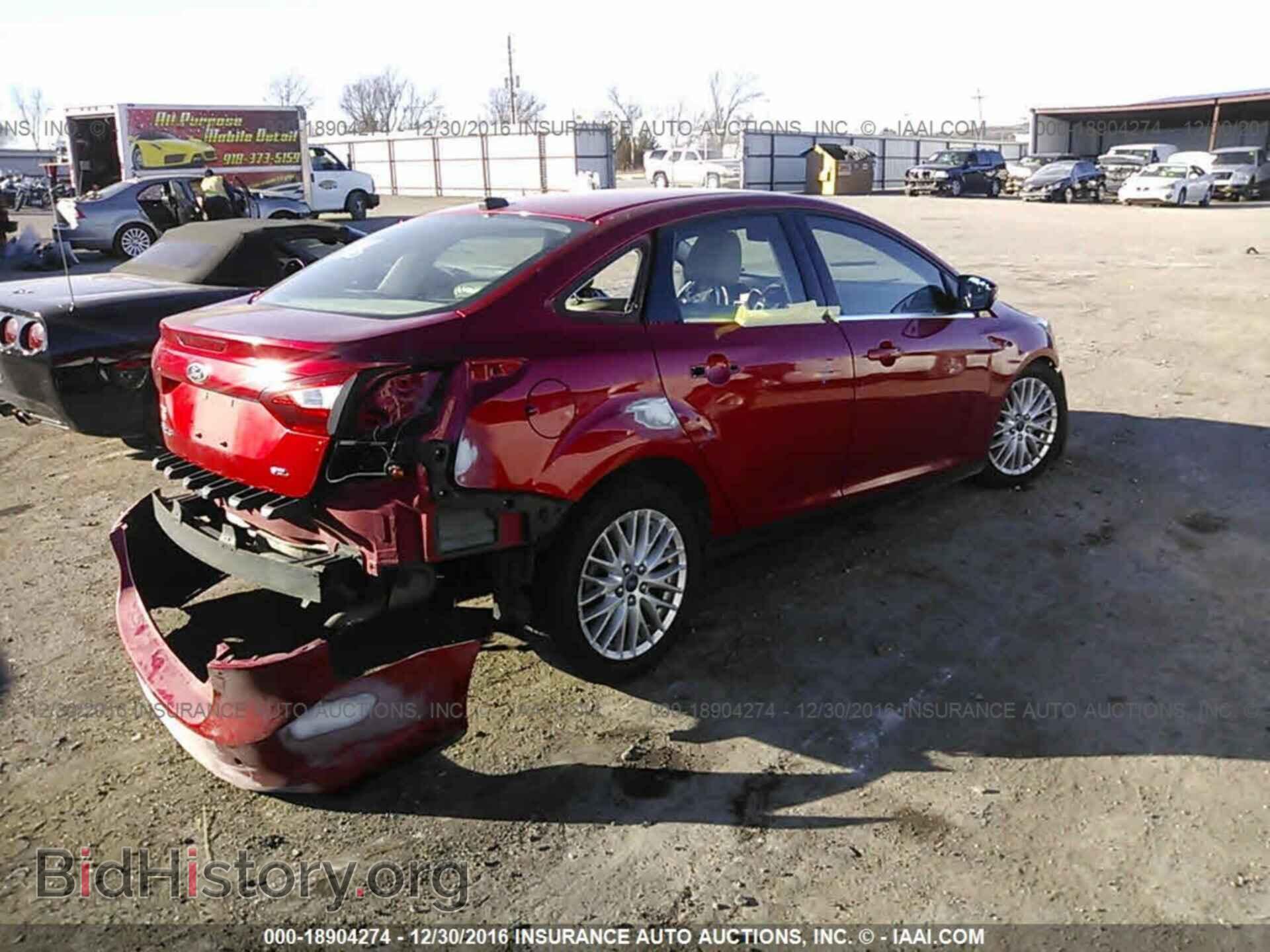 2012 Ford Focus - VIN: 1FAHP3H20CL294563 - Photo 4