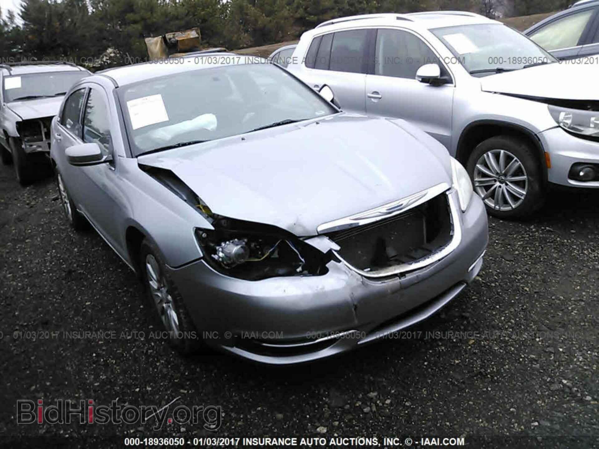 Photo 1C3CCBAB2EN170603 - Chrysler 200 2014