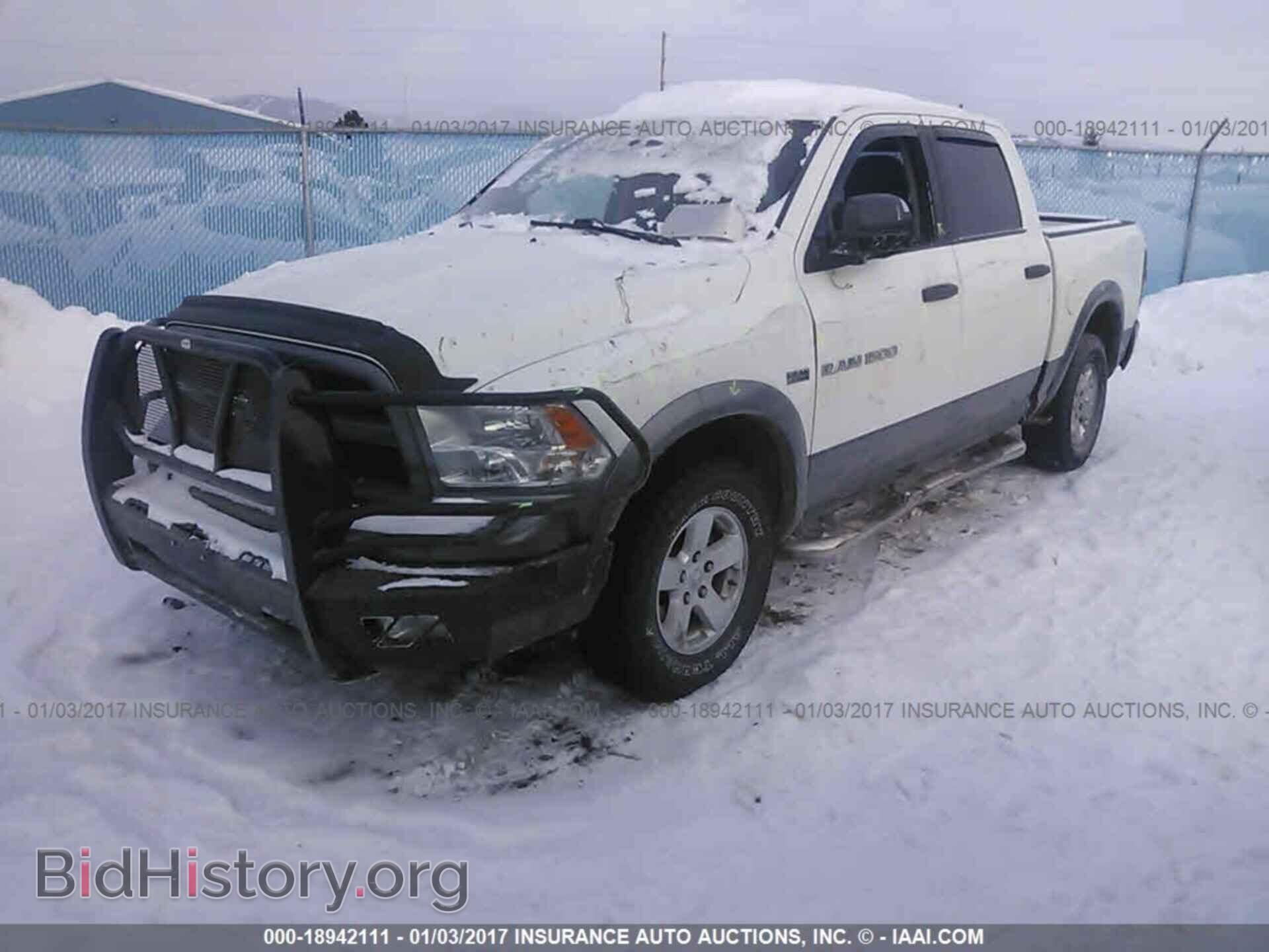 2012 Dodge Ram 1500 - VIN: 1C6RD7LT2CS242024 - Photo 2
