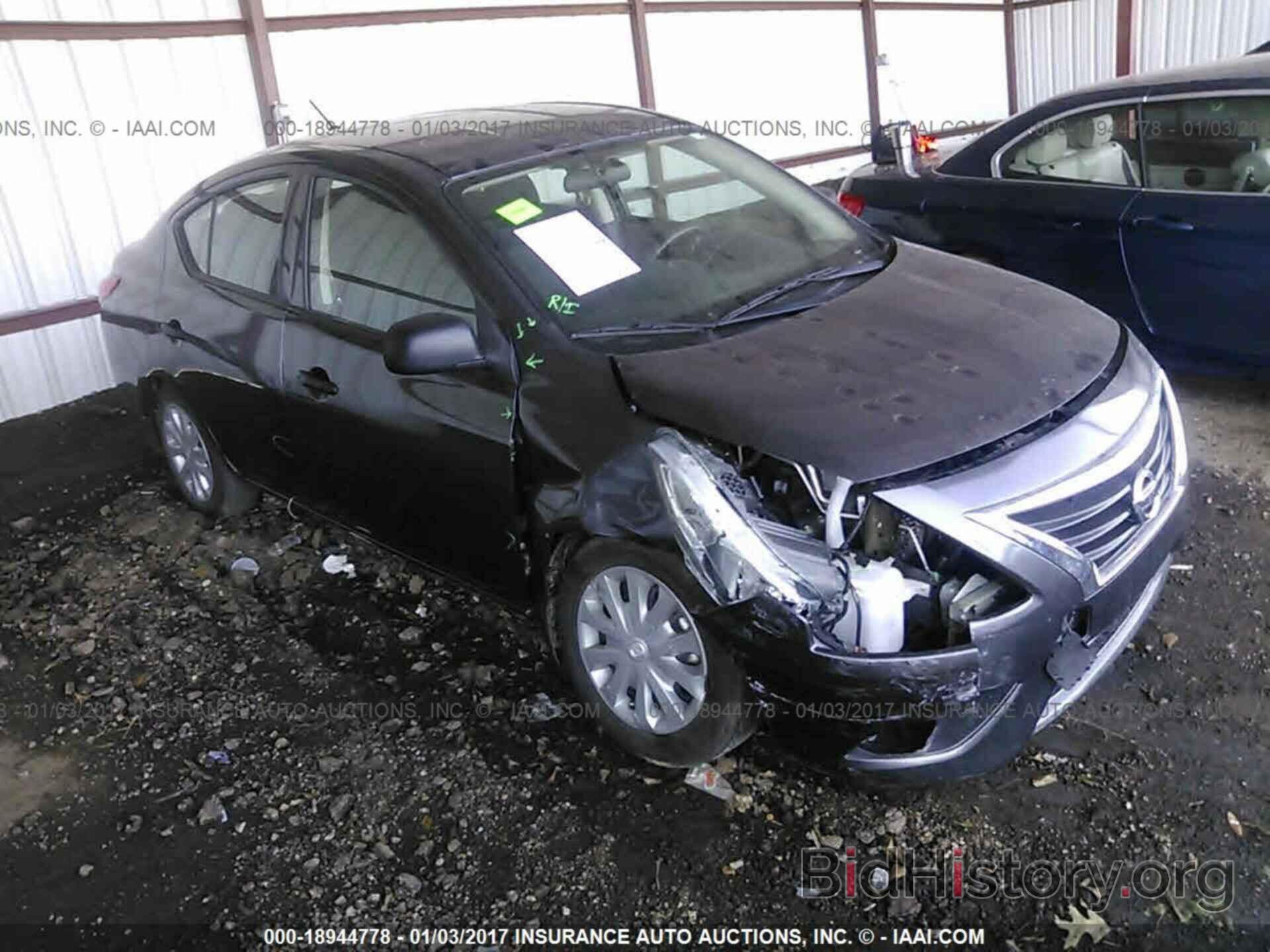 Photo 3N1CN7AP3FL950256 - Nissan Versa 2015