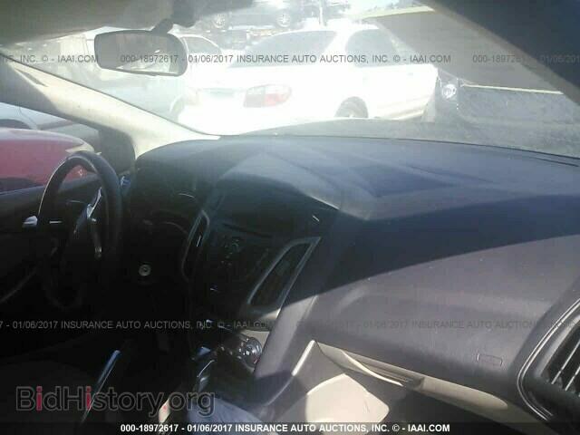 2012 Ford Focus - VIN: 1FAHP3H24CL455657 - Photo 5