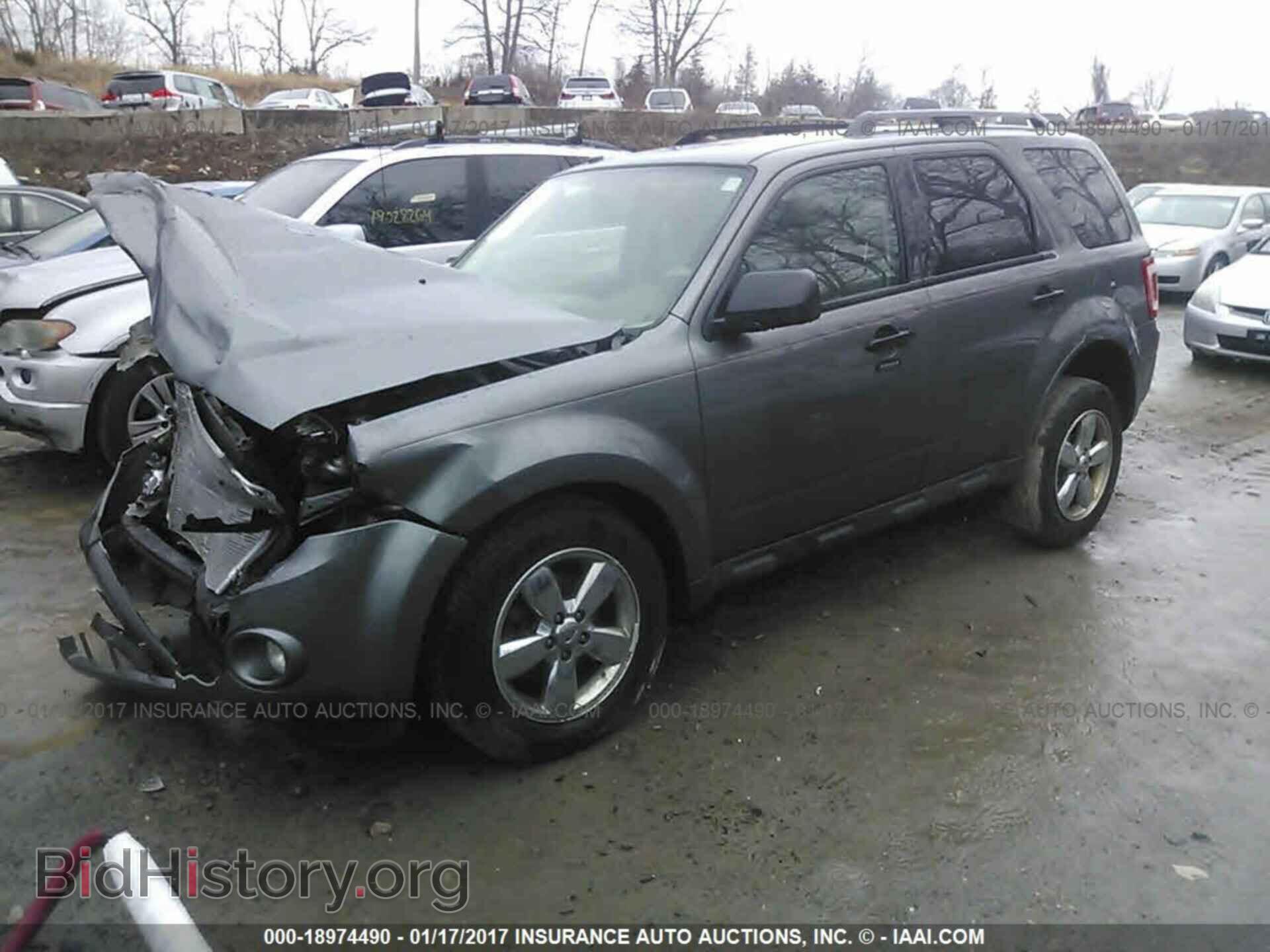 2011 FORD ESCAPE - VIN: 1FMCU9DG0BKB81956 - Фото 2