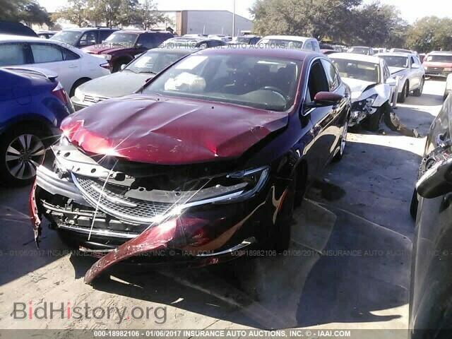 2015 Chrysler 200 - VIN: 1C3CCCAB2FN743698 - Photo 2