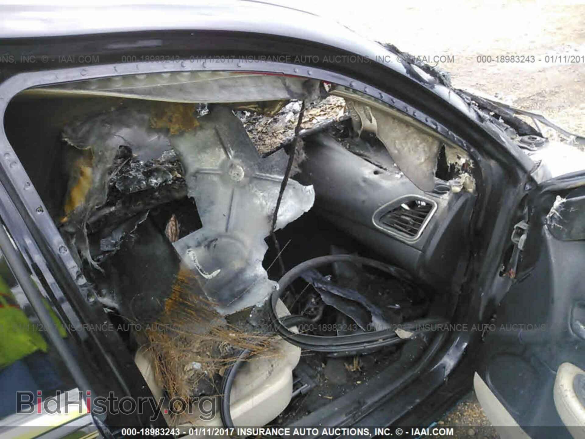 2012 Chrysler 200 - VIN: 1C3CCBBB0CN197696 - Фото 5