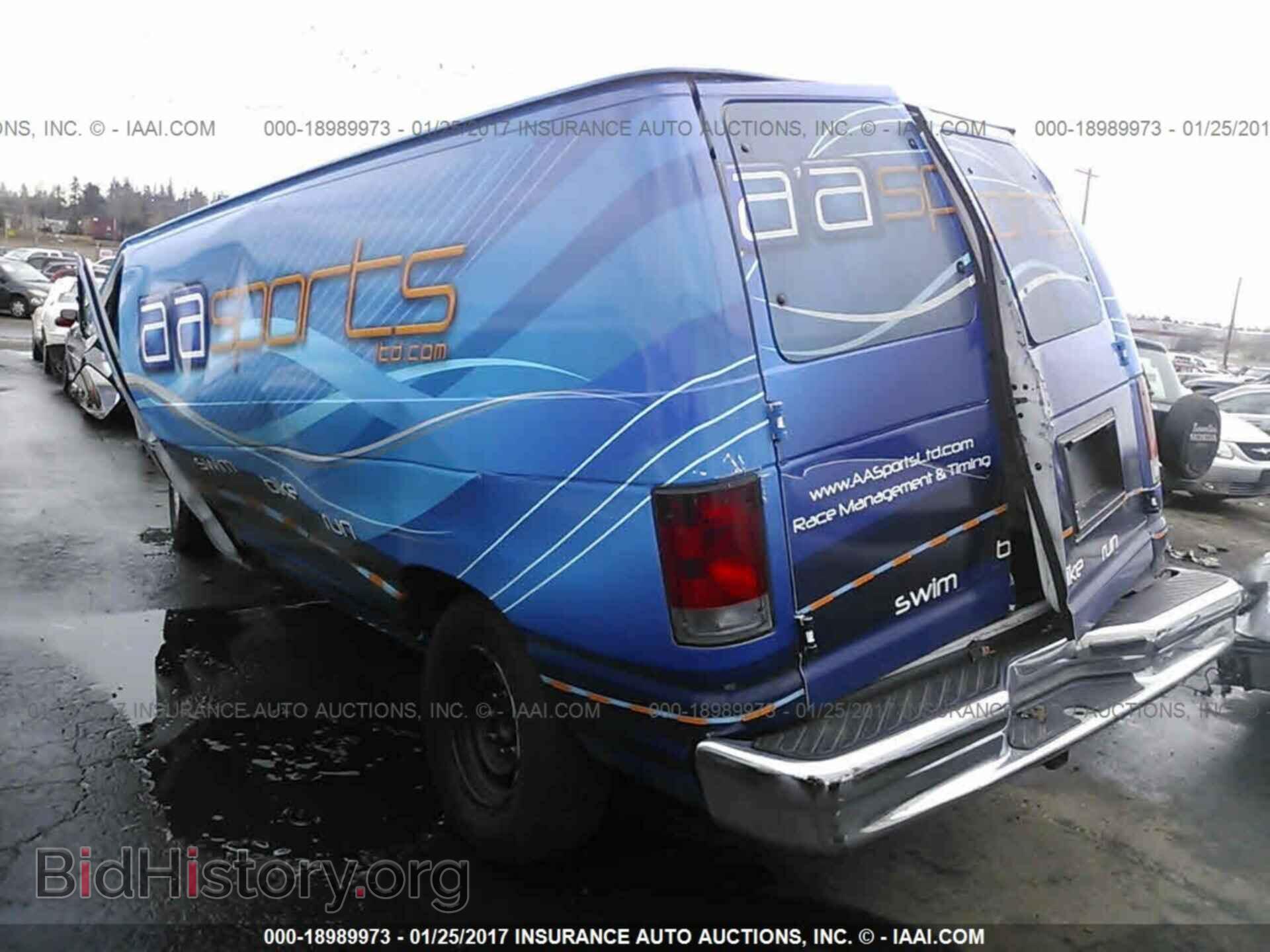 2011 Ford Econoline - VIN: 1FTSE3EL7BDA44250 - Photo 3