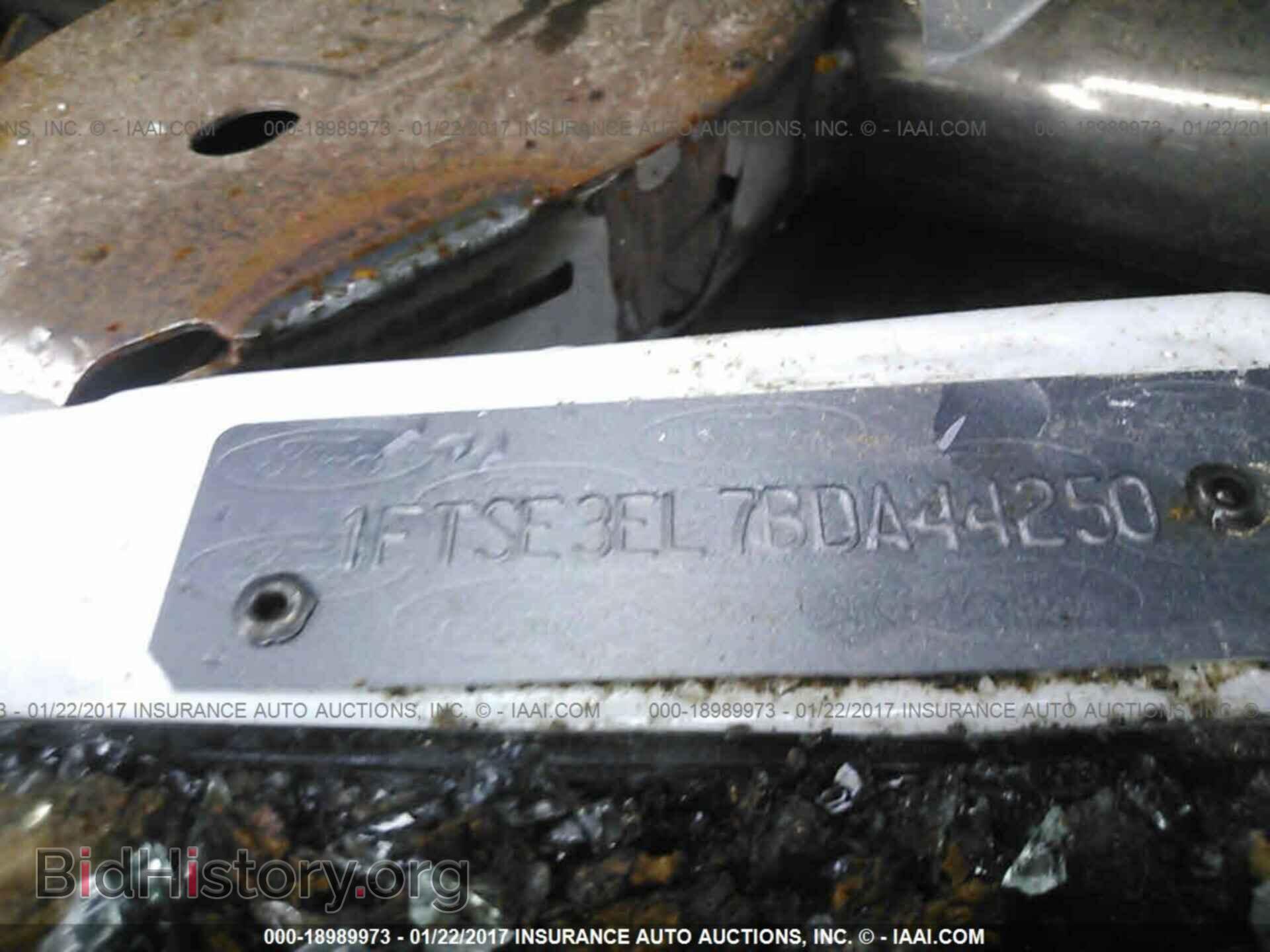 2011 Ford Econoline - VIN: 1FTSE3EL7BDA44250 - Photo 9