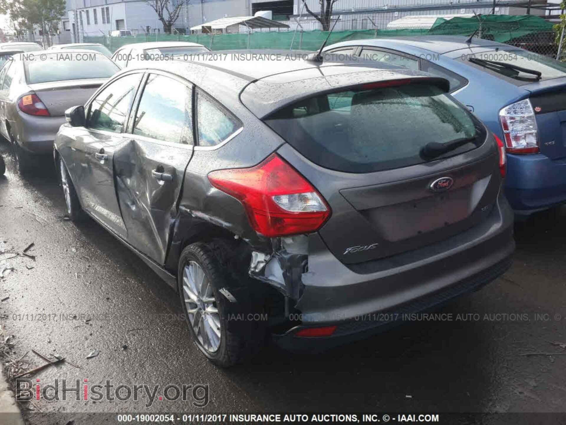 2012 Ford Focus - VIN: 1FAHP3M29CL155859 - Photo 3