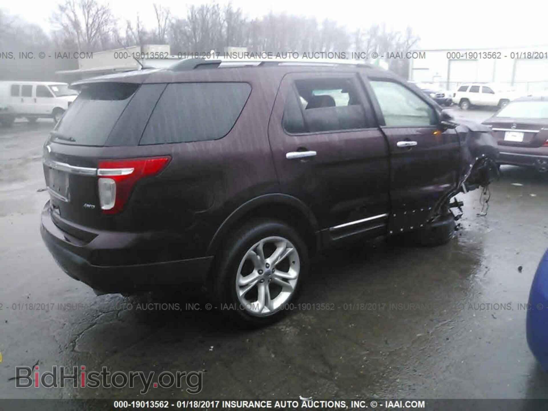 2011 Ford Explorer - VIN: 1FMHK8F81BGA00989 - Фото 4