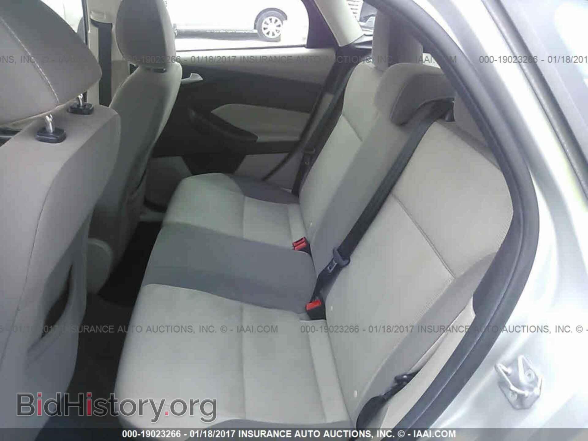 2014 Ford Focus - VIN: 1FADP3K22EL266421 - Photo 8