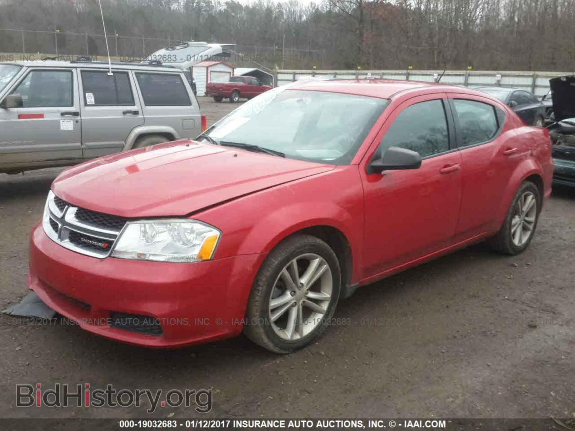 2013 Dodge Avenger - VIN: 1C3CDZAB6DN700561 - Фото 2