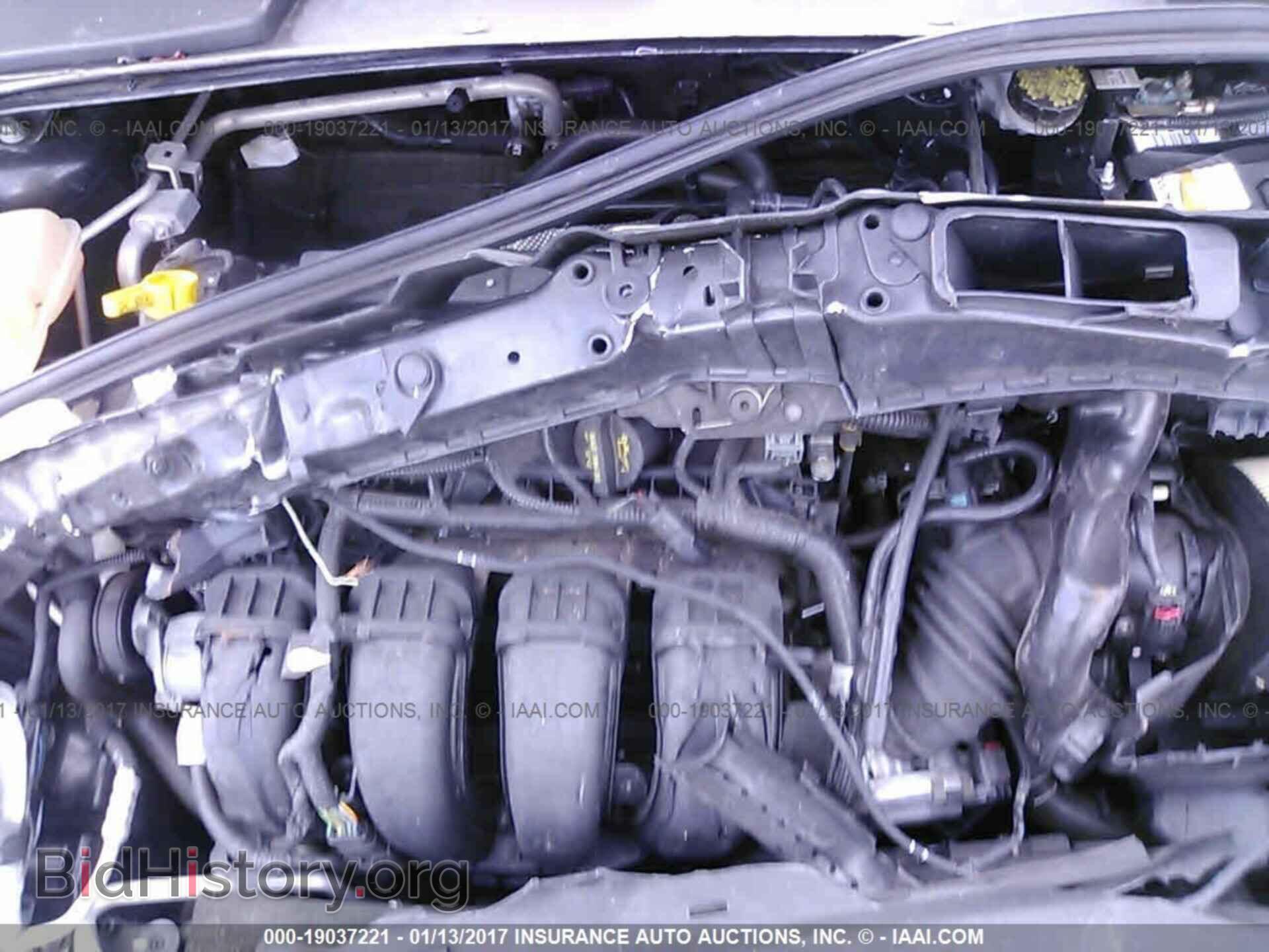 2012 Ford Focus - VIN: 1FAHP3K27CL408213 - Photo 10