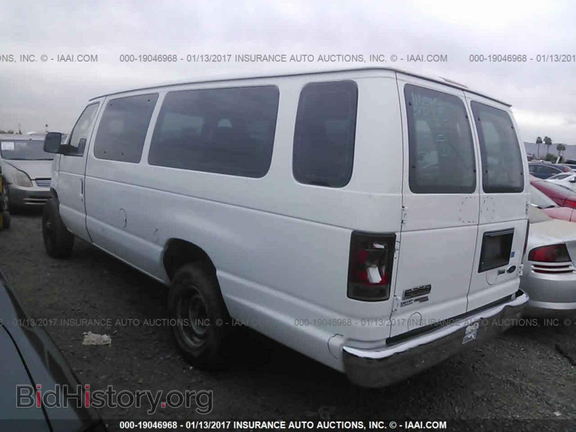 2011 Ford Econoline - VIN: 1FBSS3BL9BDA03488 - Photo 3
