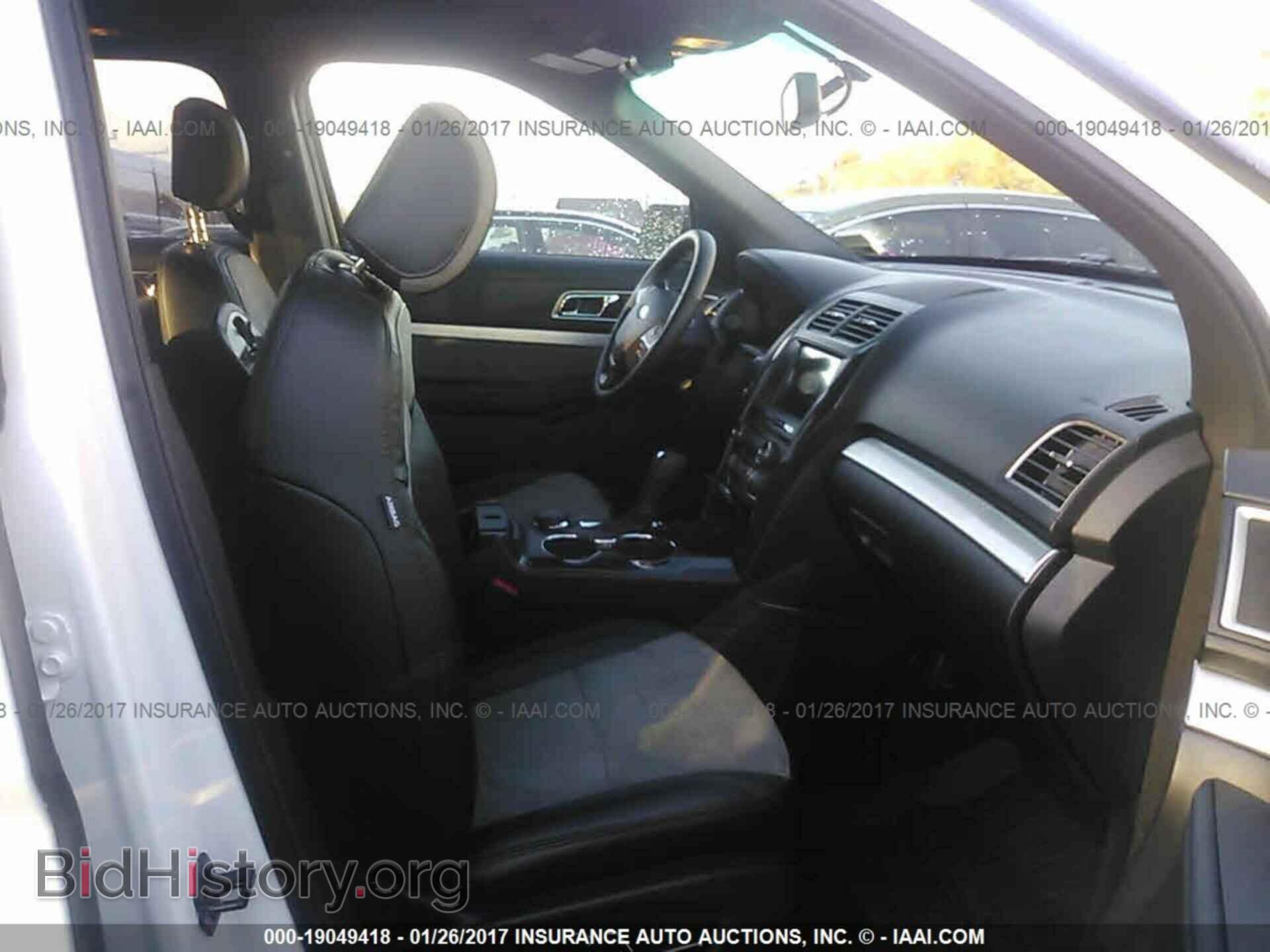 2017 Ford Explorer - VIN: 1FM5K8D84HGA05814 - Photo 5