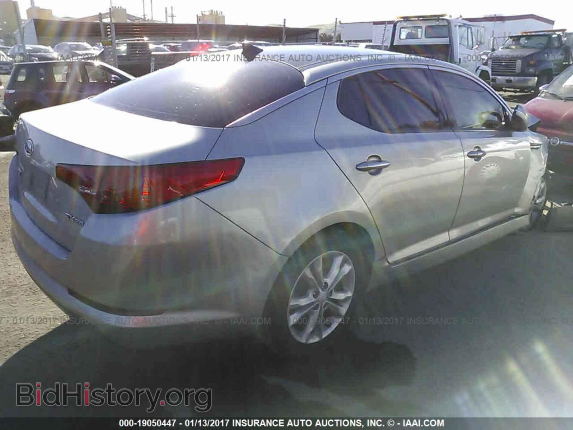 2012 Kia Optima - VIN: 5XXGN4A79CG083014 - Photo 4