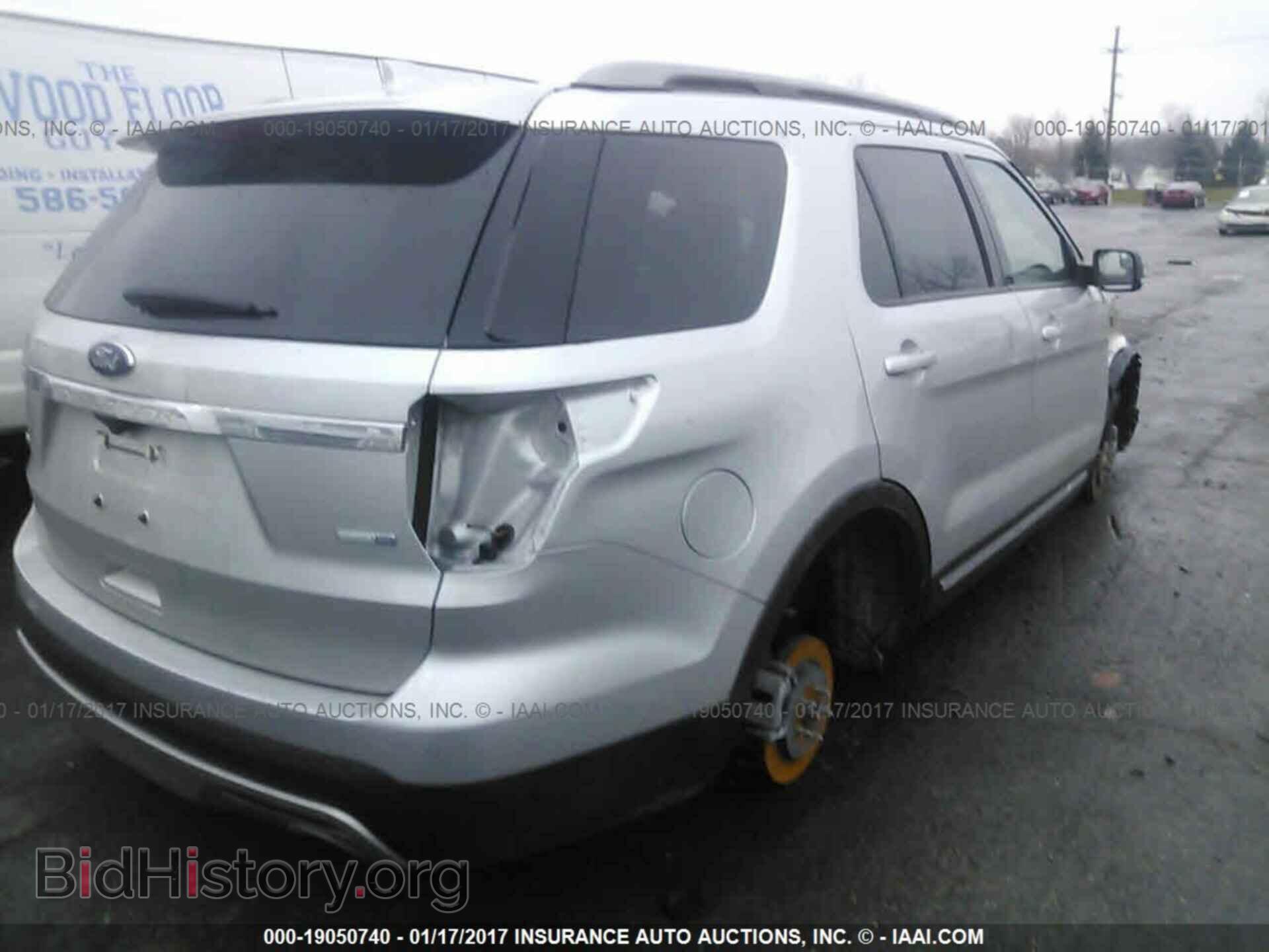 2016 Ford Explorer - VIN: 1FM5K8D86GGC56736 - Photo 4