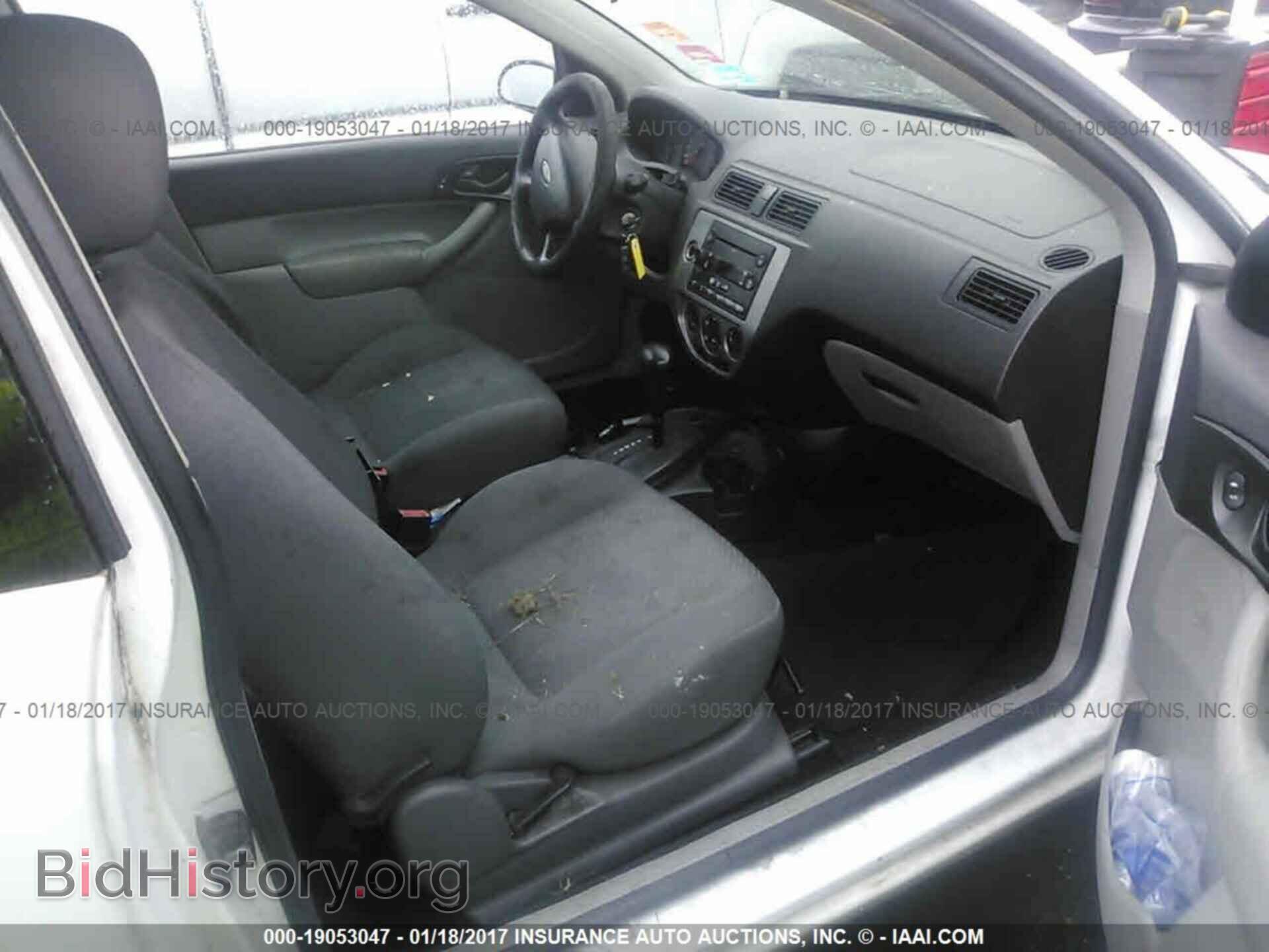 2007 FORD FOCUS - VIN: 1FAFP31N47W339892 - Фото 5
