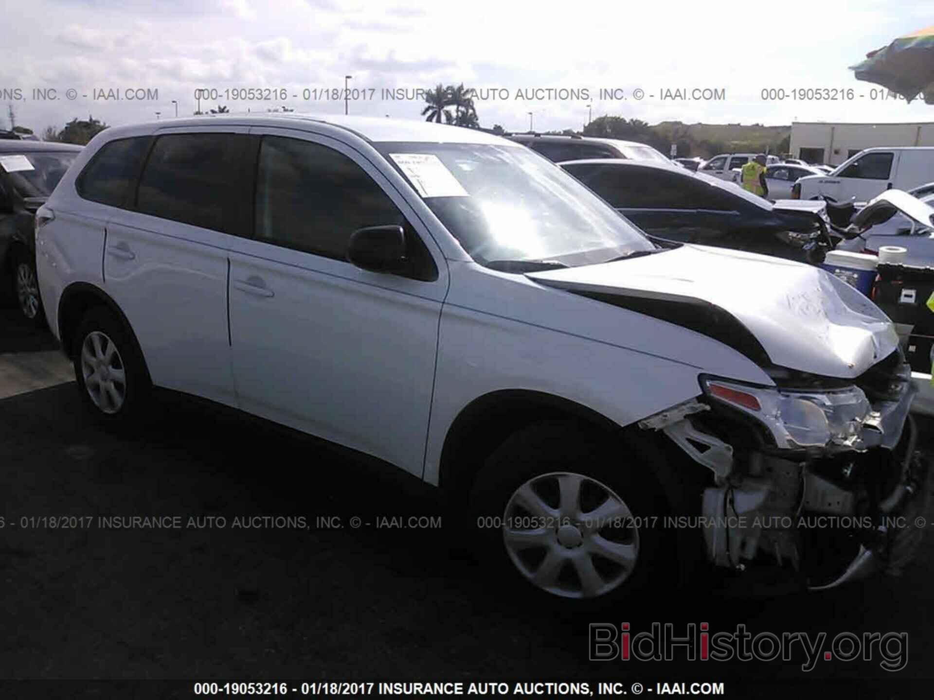 Photo JA4AD2A32FZ002960 - MITSUBISHI OUTLANDER 2015