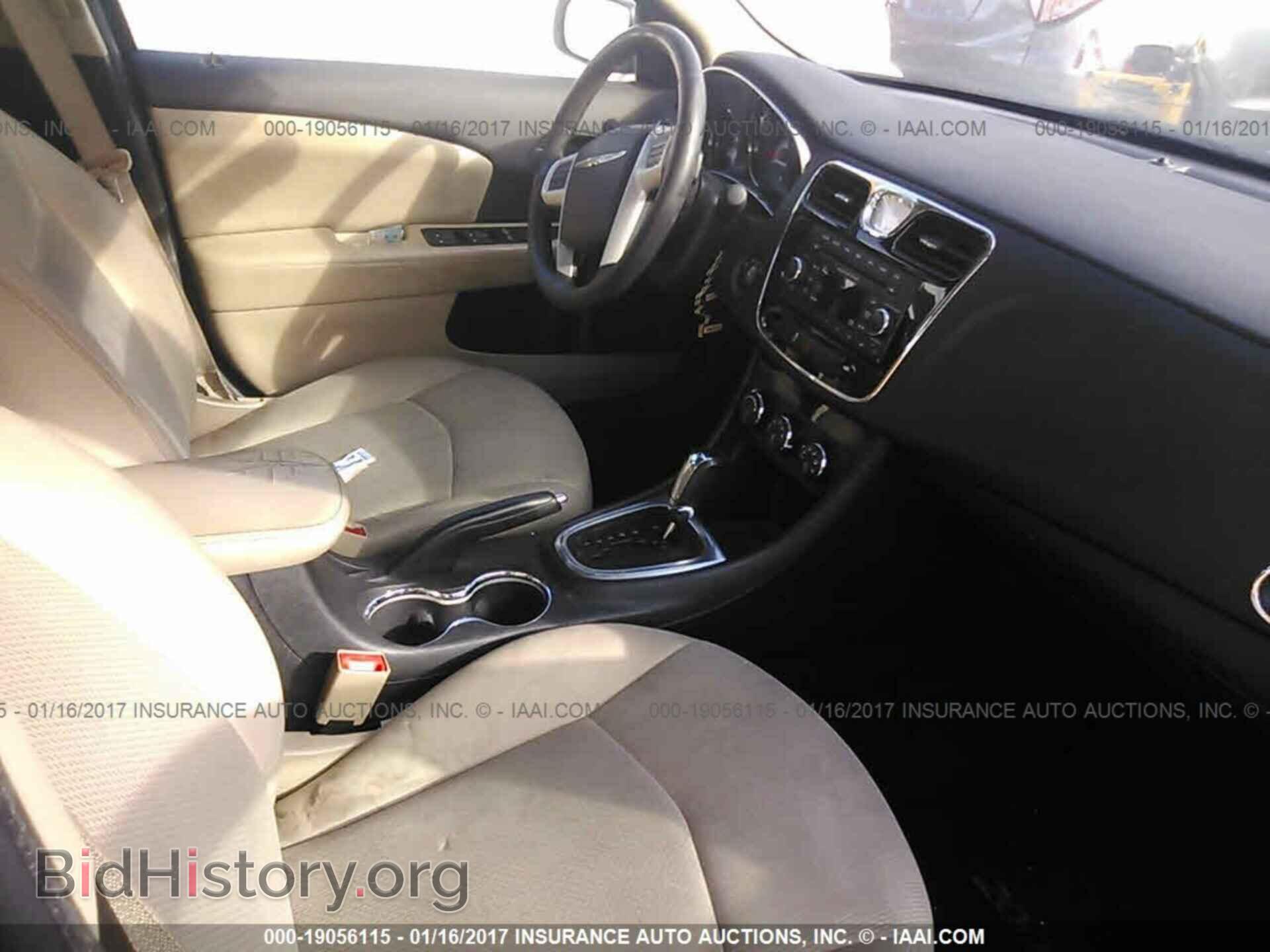 2013 Chrysler 200 - VIN: 1C3CCBBB8DN588600 - Фото 5