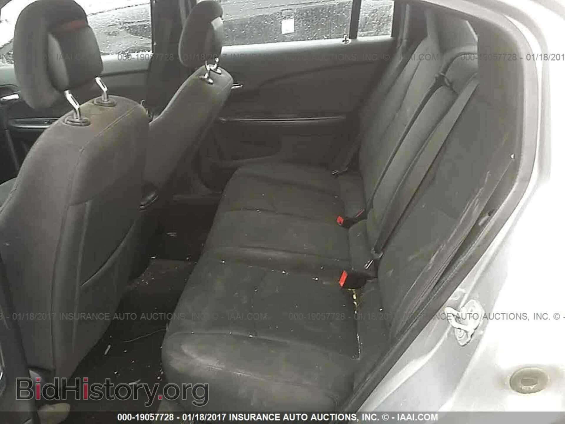 2013 Chrysler 200 - VIN: 1C3CCBAG5DN726901 - Photo 8