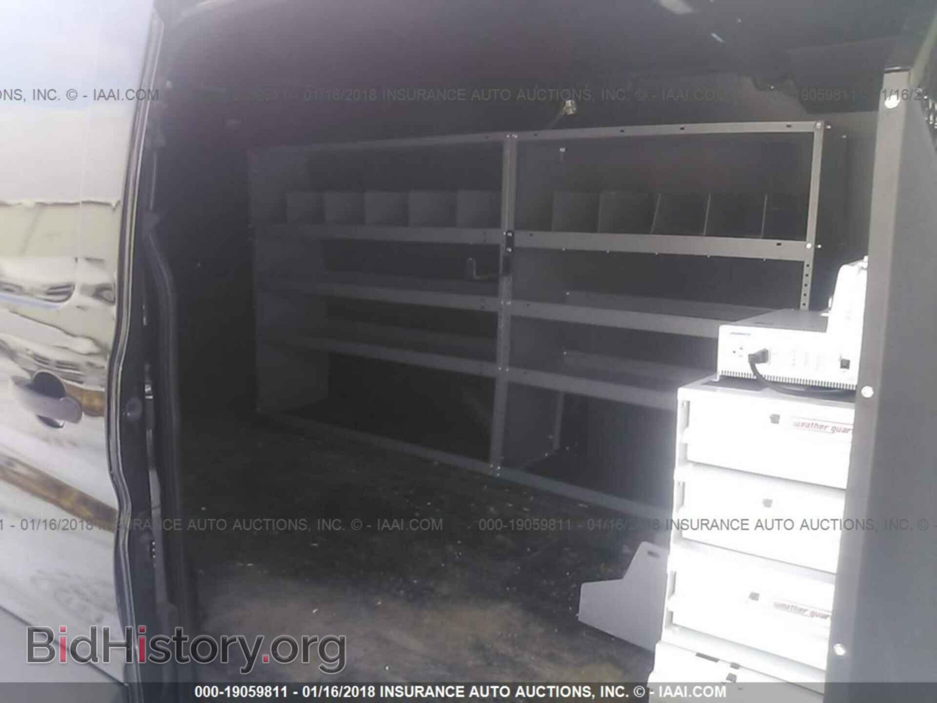 2015 Ford Transit - VIN: 1FTYE1YM6FKB06144 - Фото 8